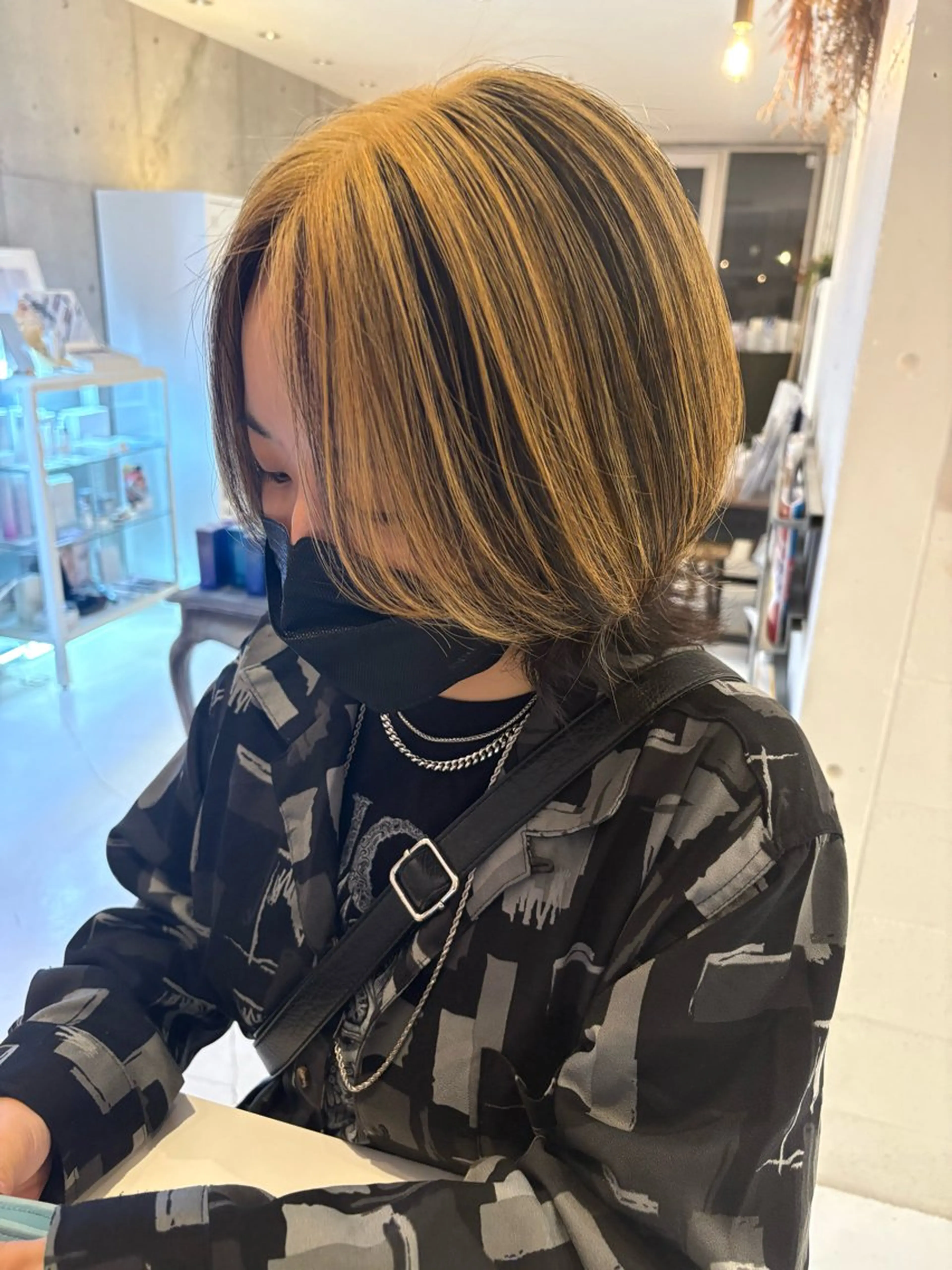 ショート カット ヘアカラー 山田 梨乃のヘアスタイル