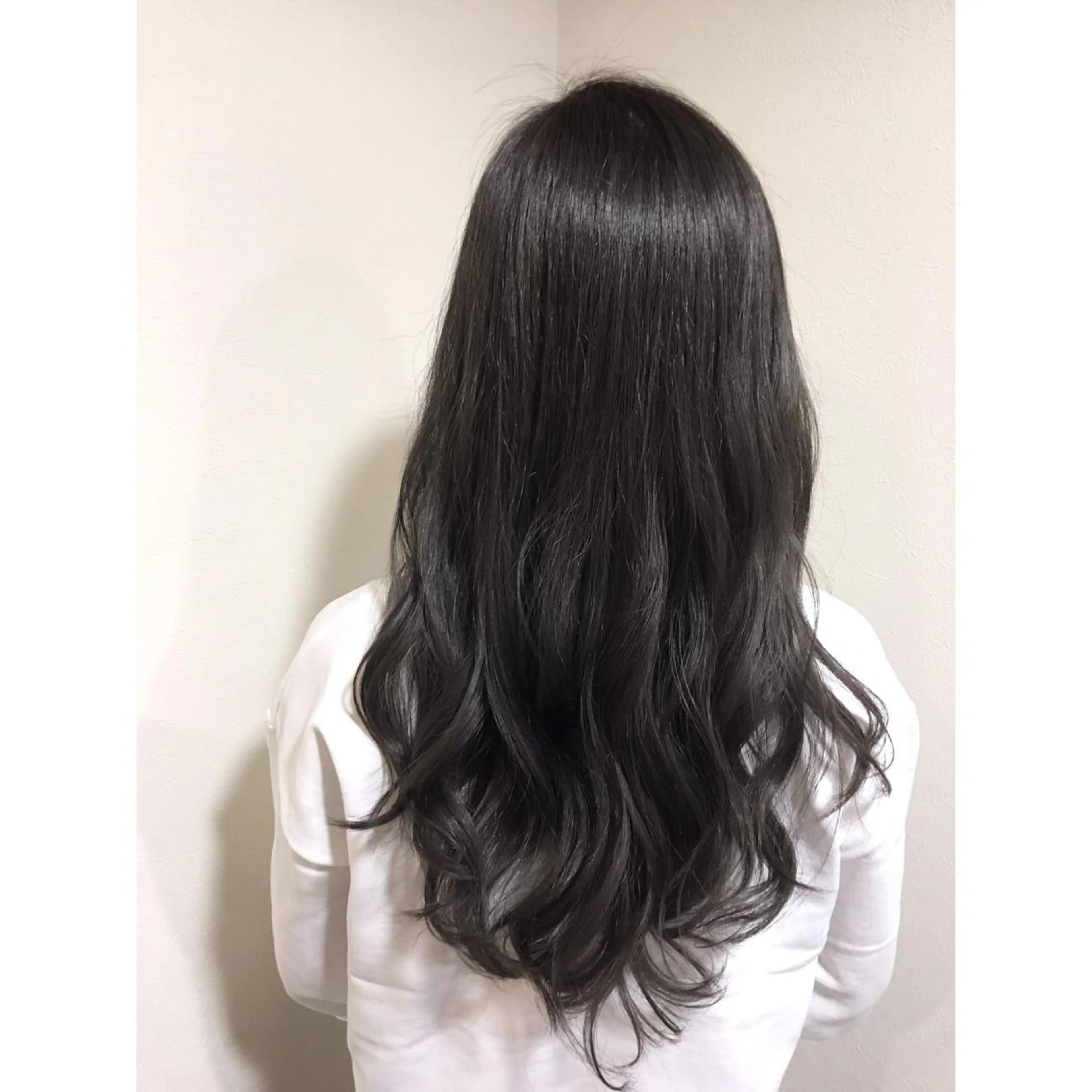 ロング ヤマグチ ヒカルのヘアスタイル