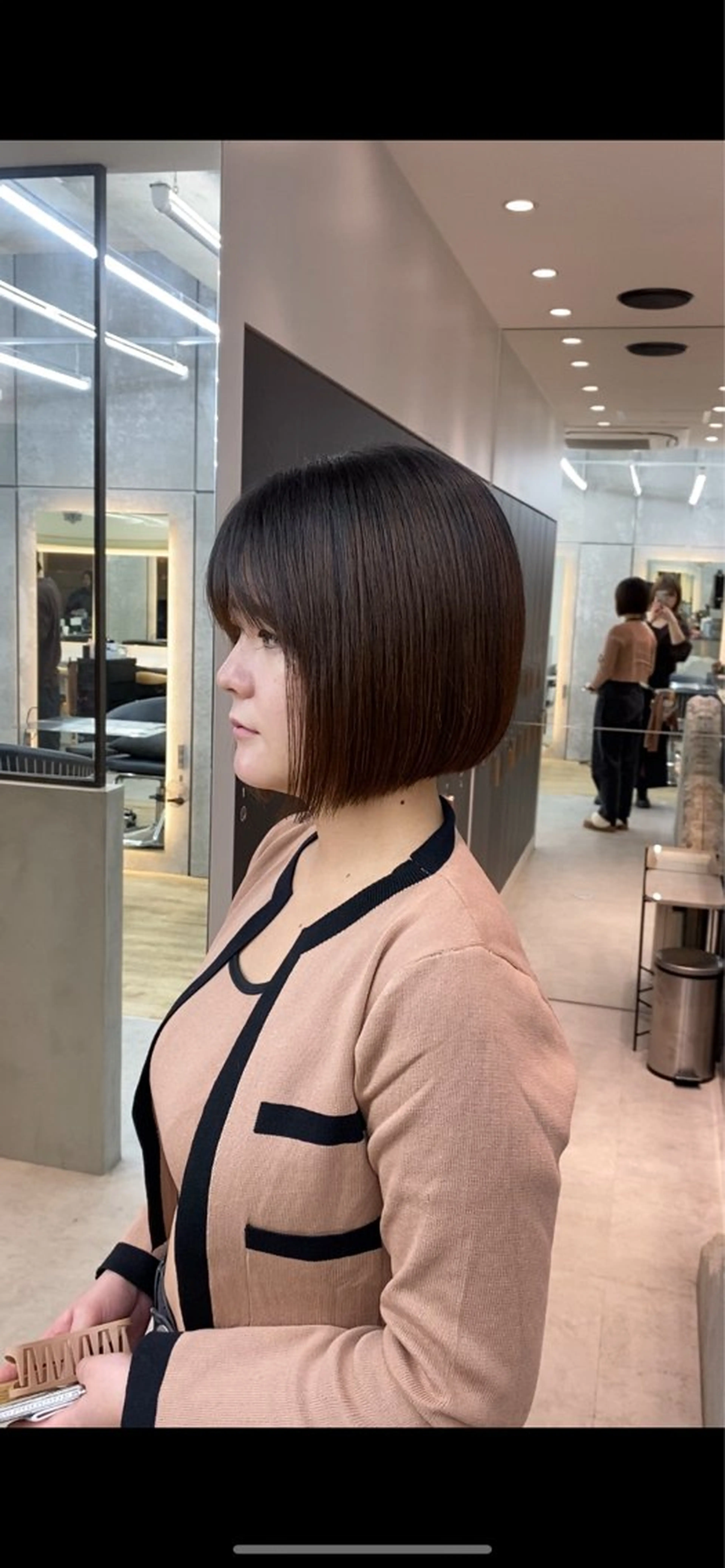 ショート カラー 前下がりボブ ボブ レイヤーボブ縮毛矯正 韓国RINAのヘアスタイル