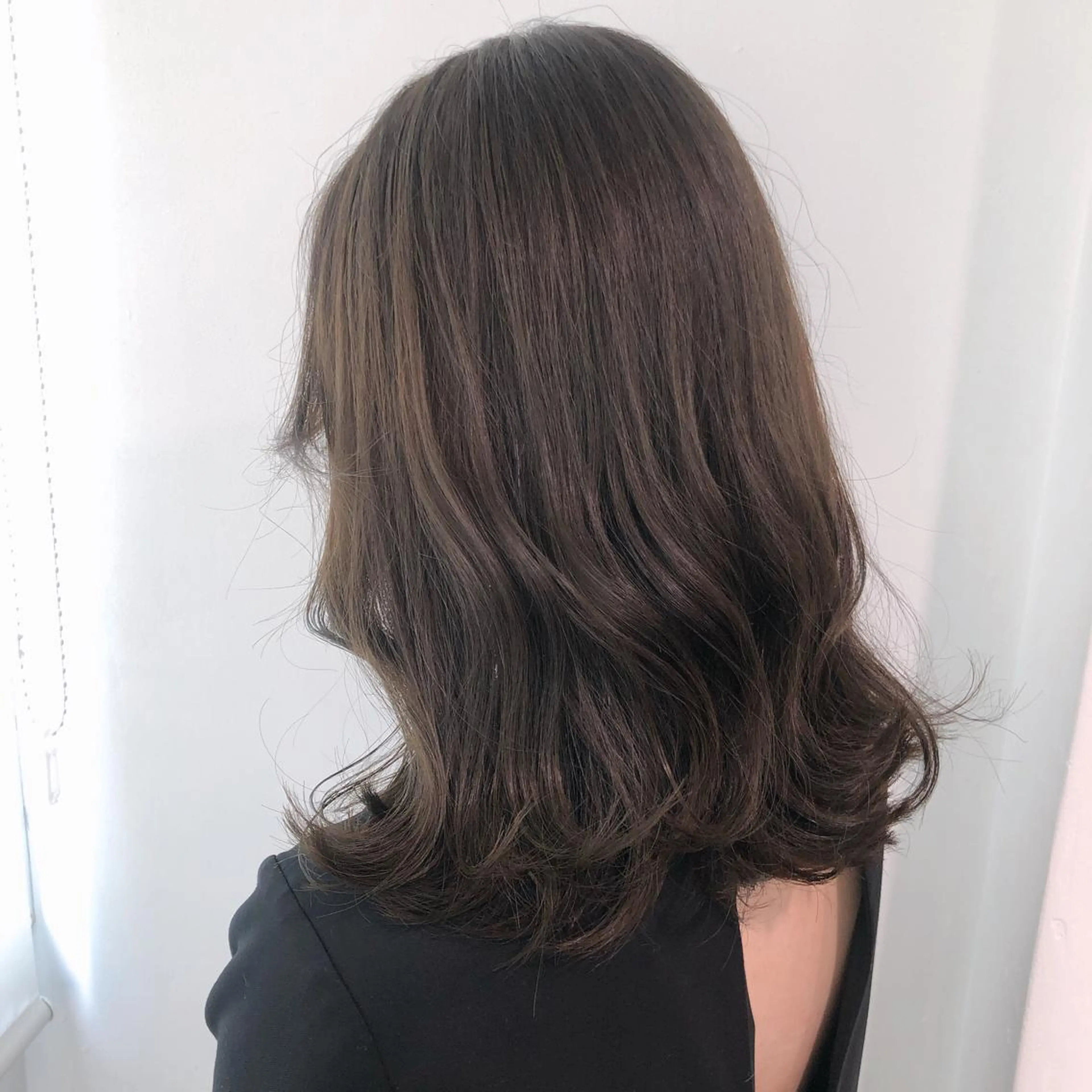 セミロング カラー ヘアカラー トリートメント ❤️sai❤️ official❤️のヘアスタイル