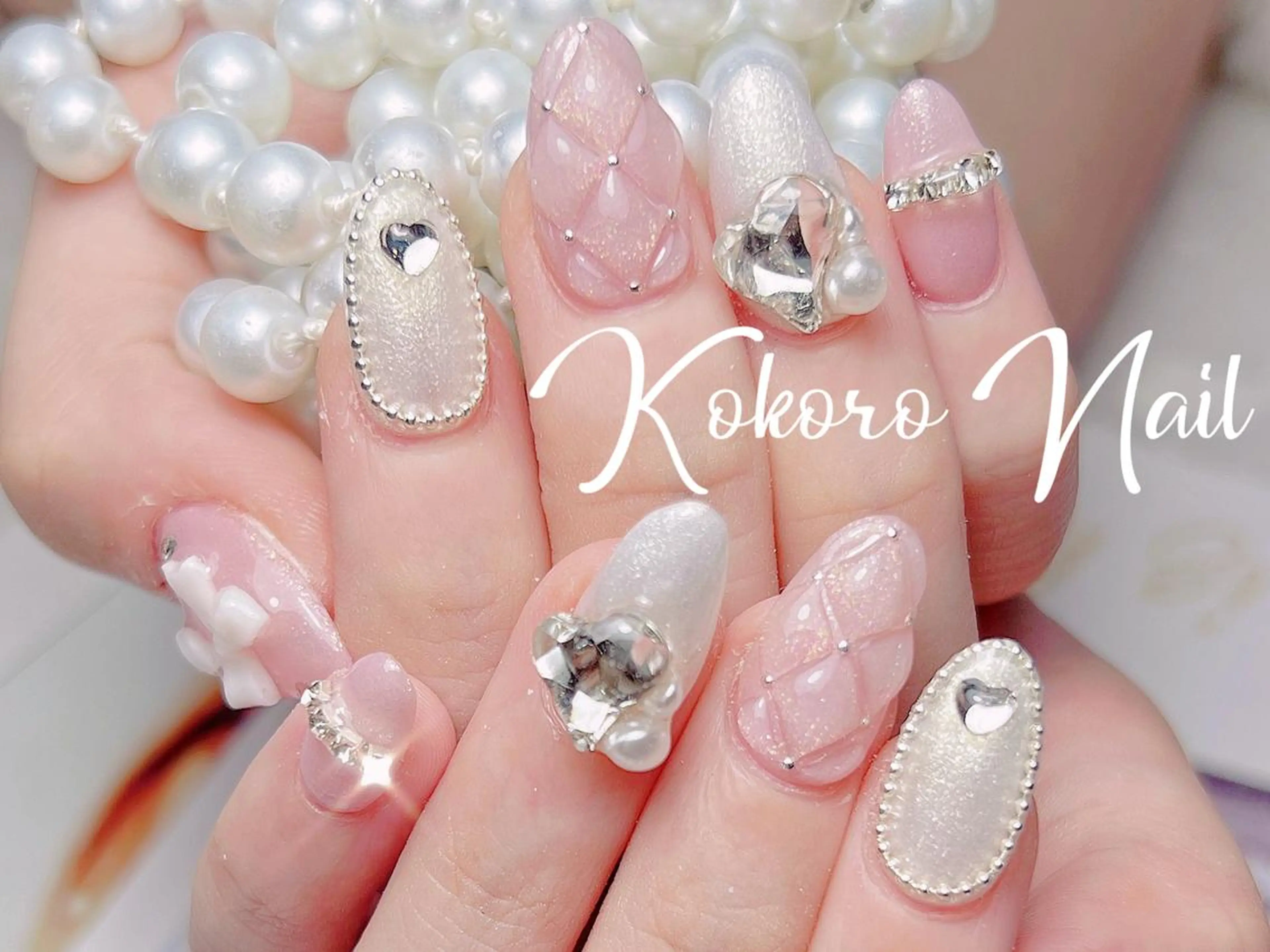 ネイル Hawchumi 💅のネイルデザイン