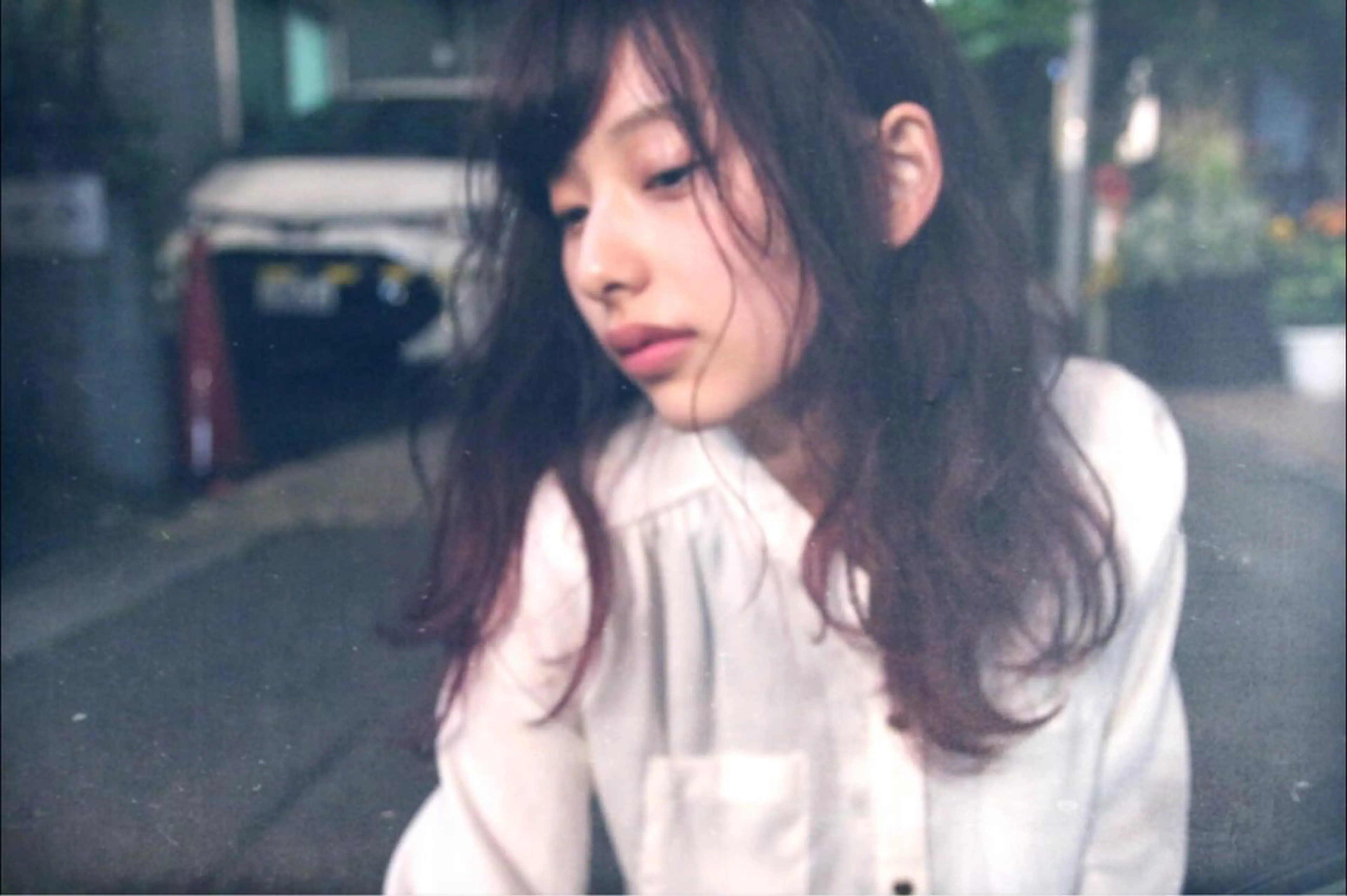 セミロング カラー グラデーションカラー バイオレットカラー エクステ（レミー毛） NINEのヘアスタイル