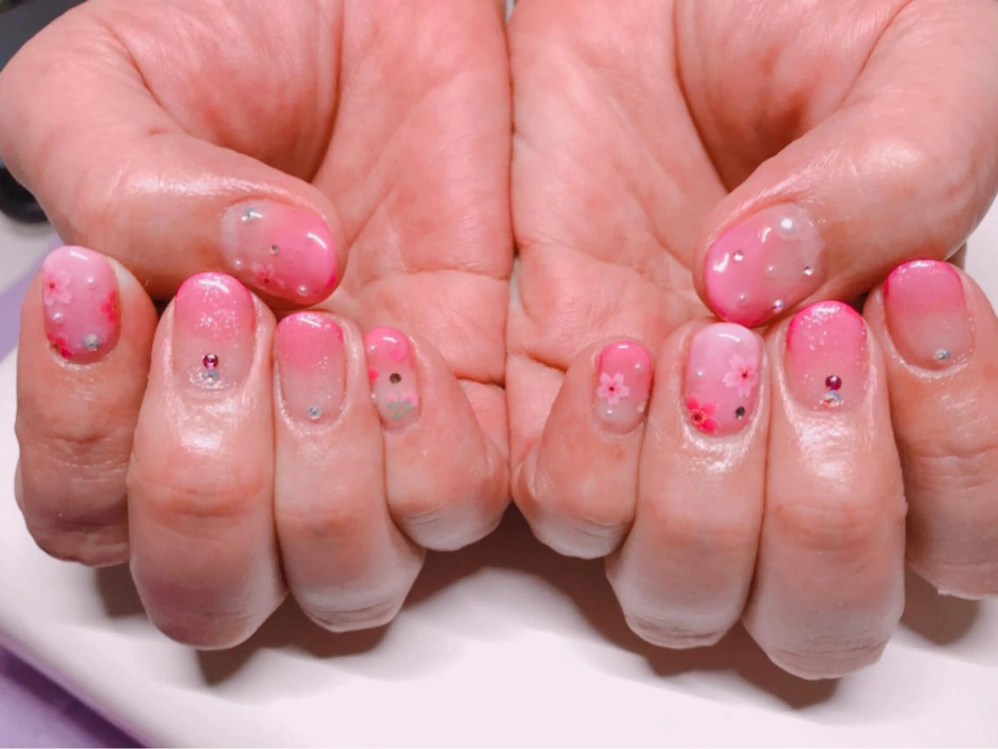 ネイル フットネイル 春ネイル 田口 美奈のヘアスタイル