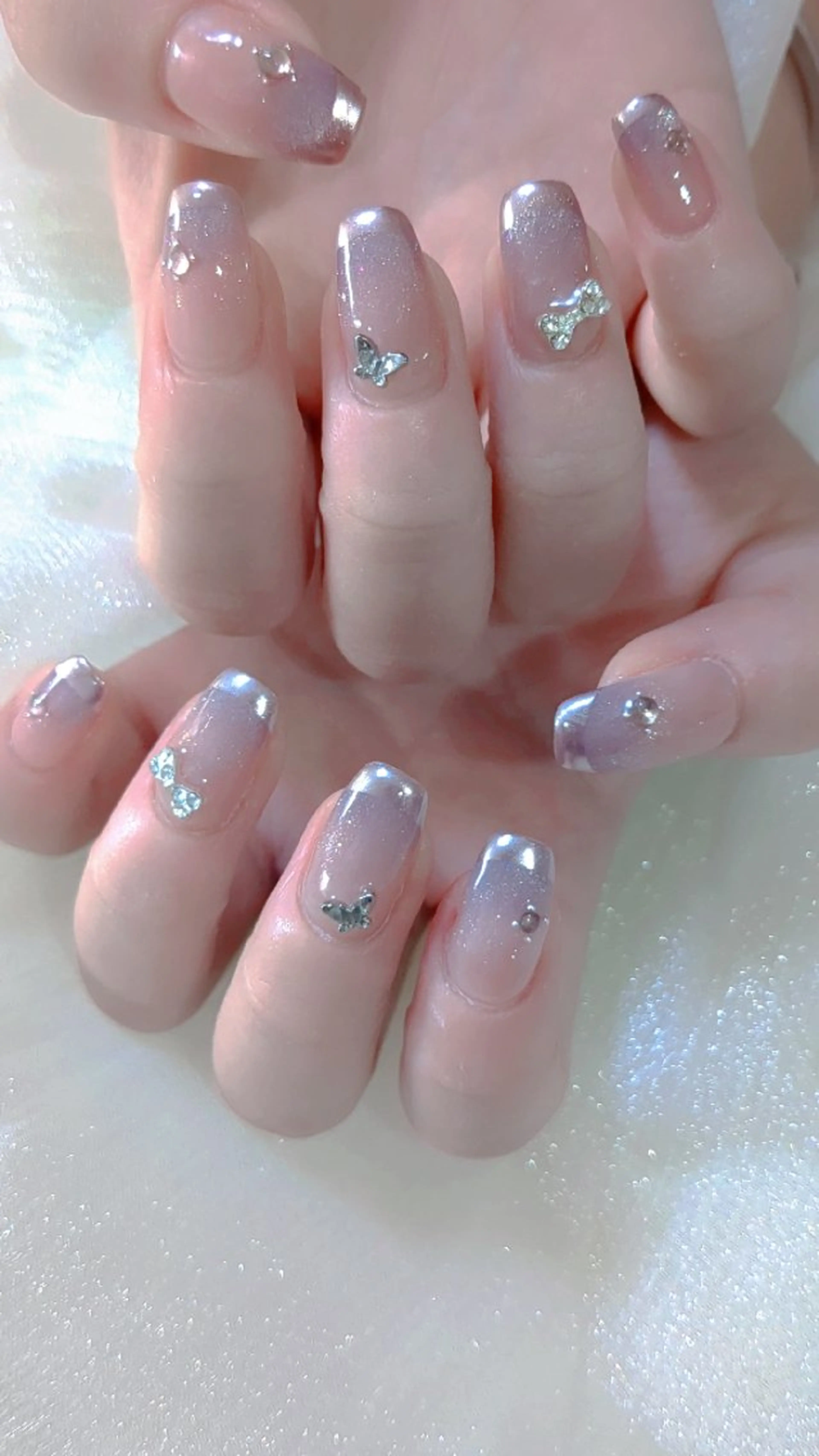 ネイル ハンドネイル E·U·B ネイル所属・横浜市中区曙町 E·U·Bネイルのネイルデザイン