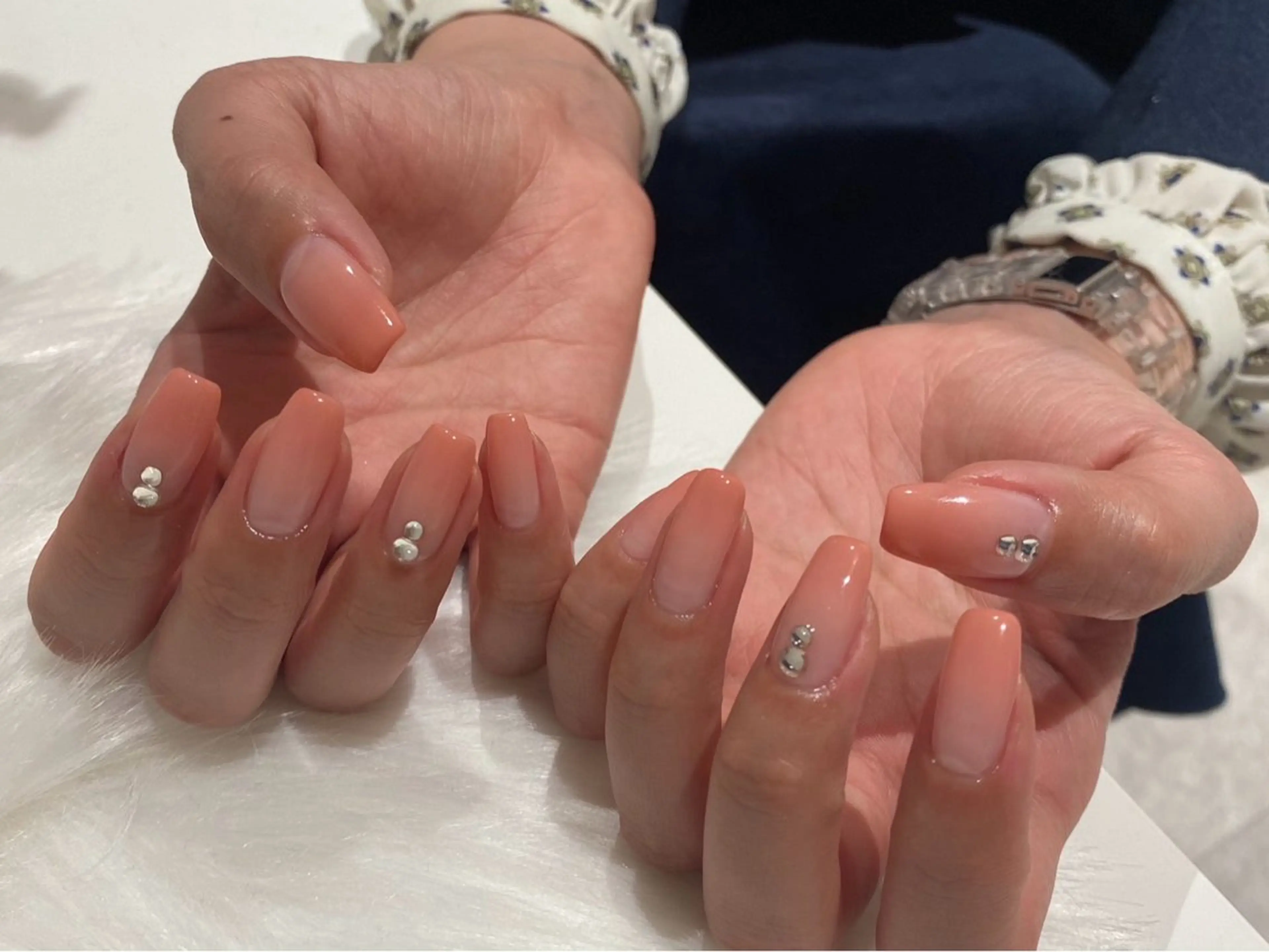 ネイル クリアネイル 長さ出し ジェルネイル グラデーション パラジェル ハンドネイル 🫧Rio🫧ネイル /渋谷🫧ワンホンのネイルデザイン