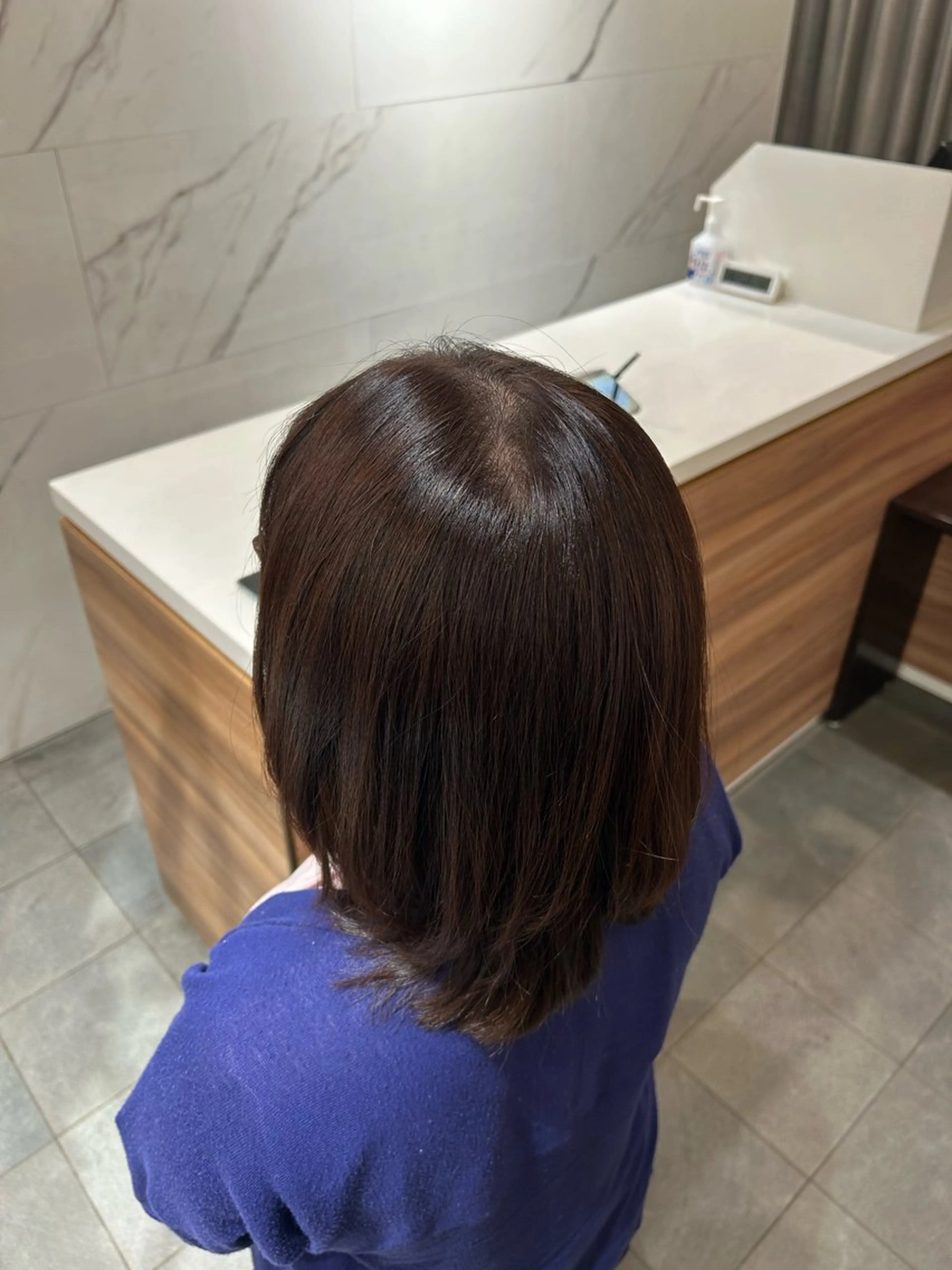 ショート カラー 根本 琴子のヘアスタイル