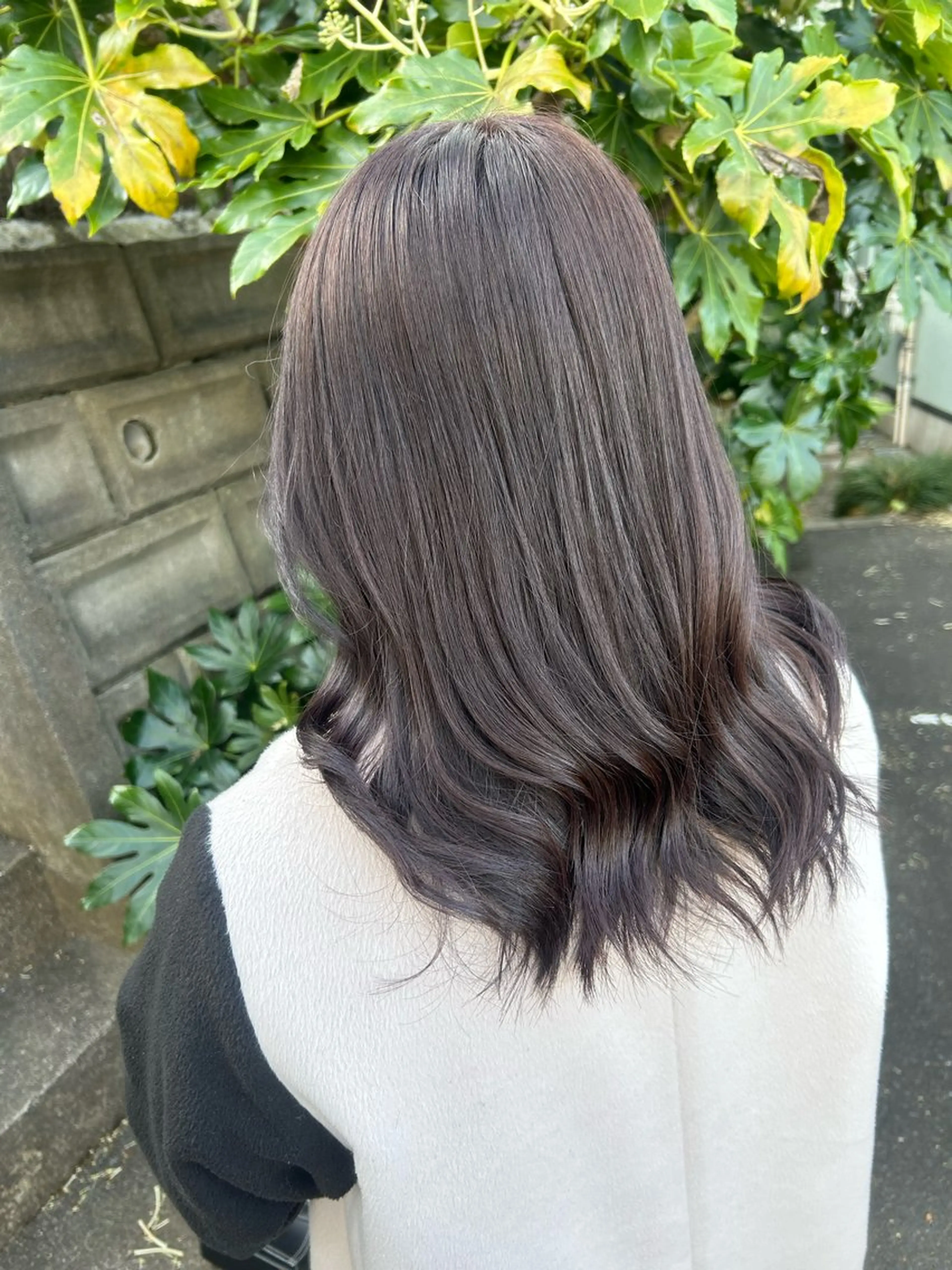 カラー ダブルスキルエクステ /羽エクステ白石宇由のヘアスタイル