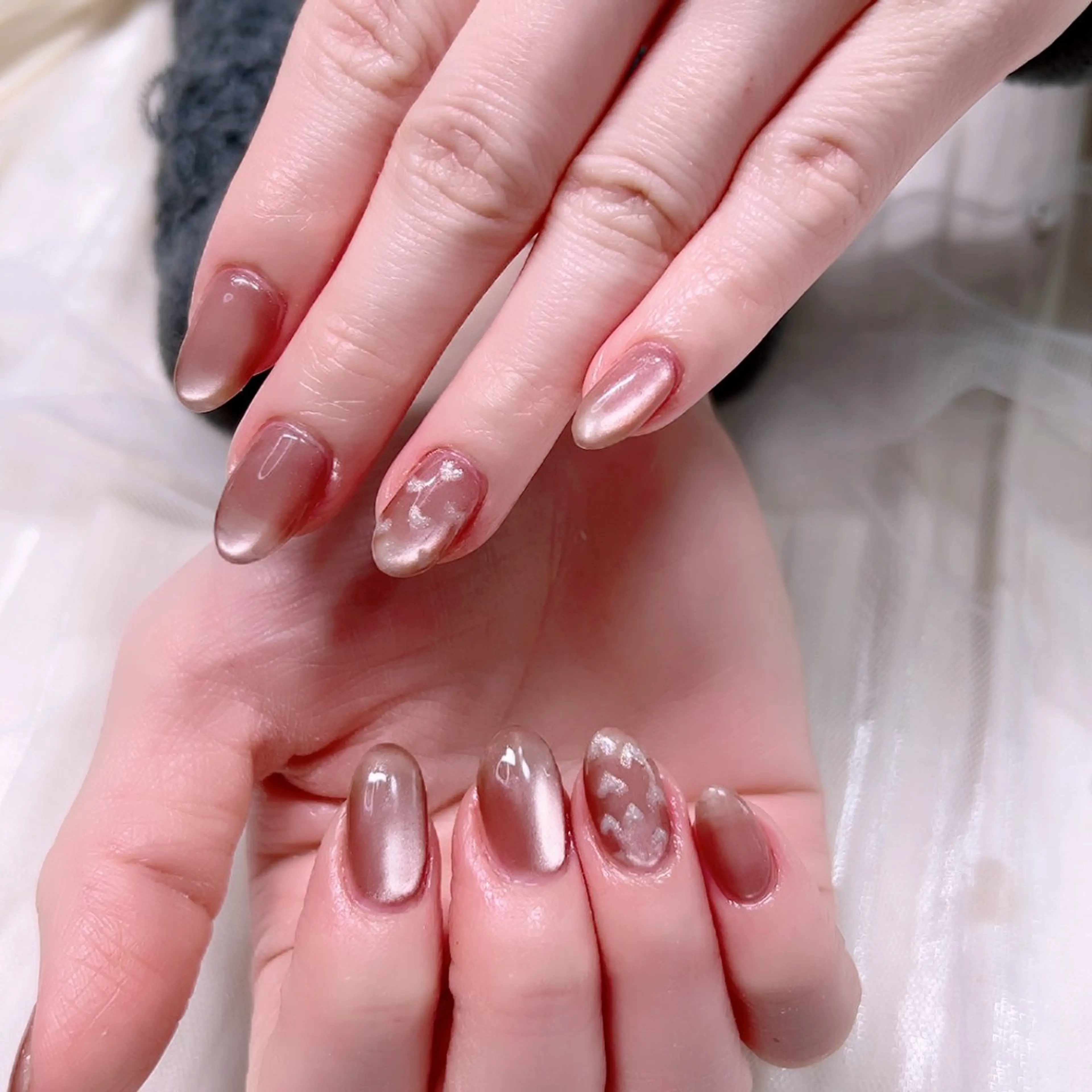 ネイル マグネットネイル マグネットワンカラー オフィスネイル ワンカラーネイル シンプルネイル ハンドネイル Cute Tips nailのネイルデザイン