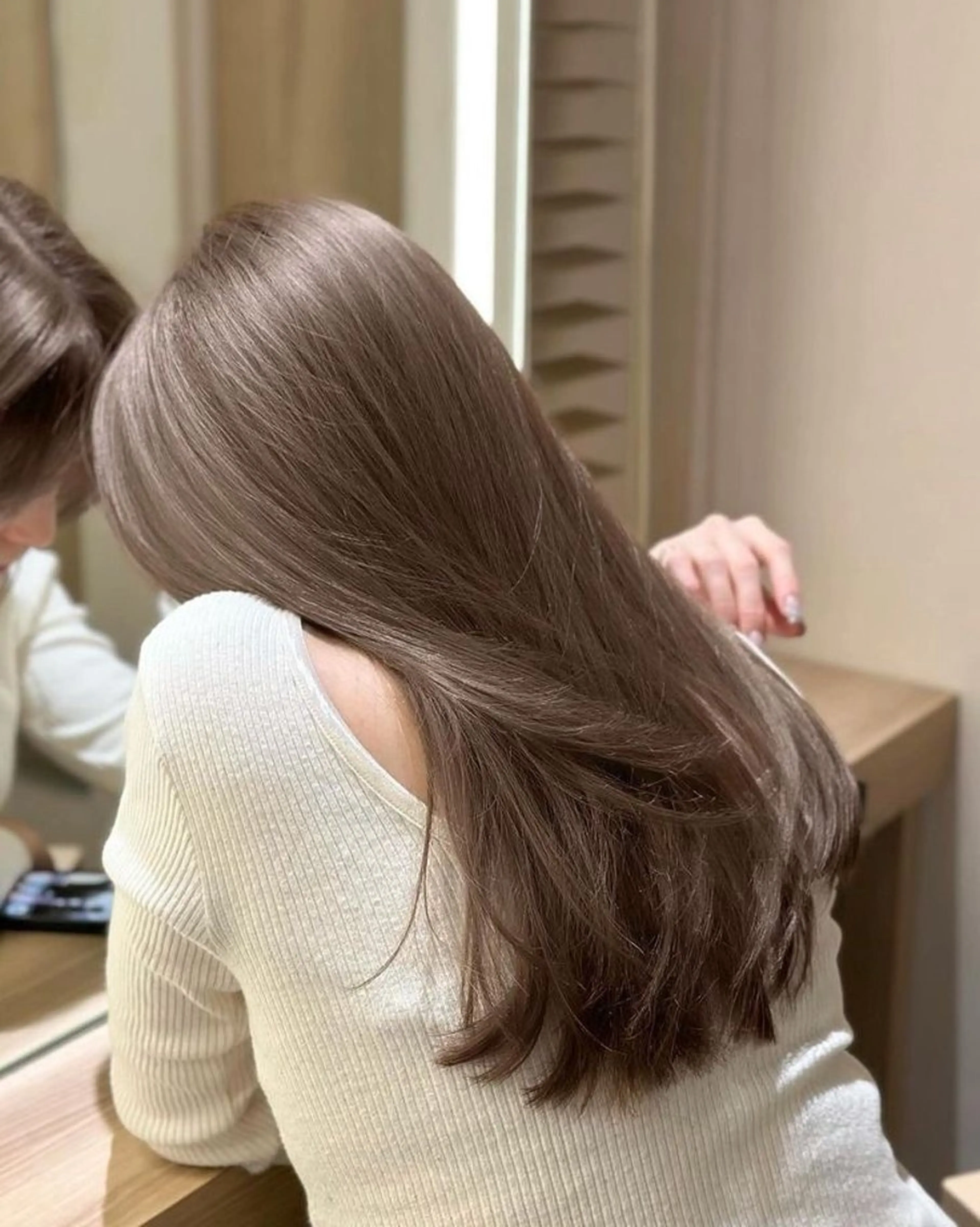 ロング カラー ヘアアレンジ カット ヘアカラー トリートメント ヘアセット レイヤー×透明感カラ ーHAYATOのヘアスタイル