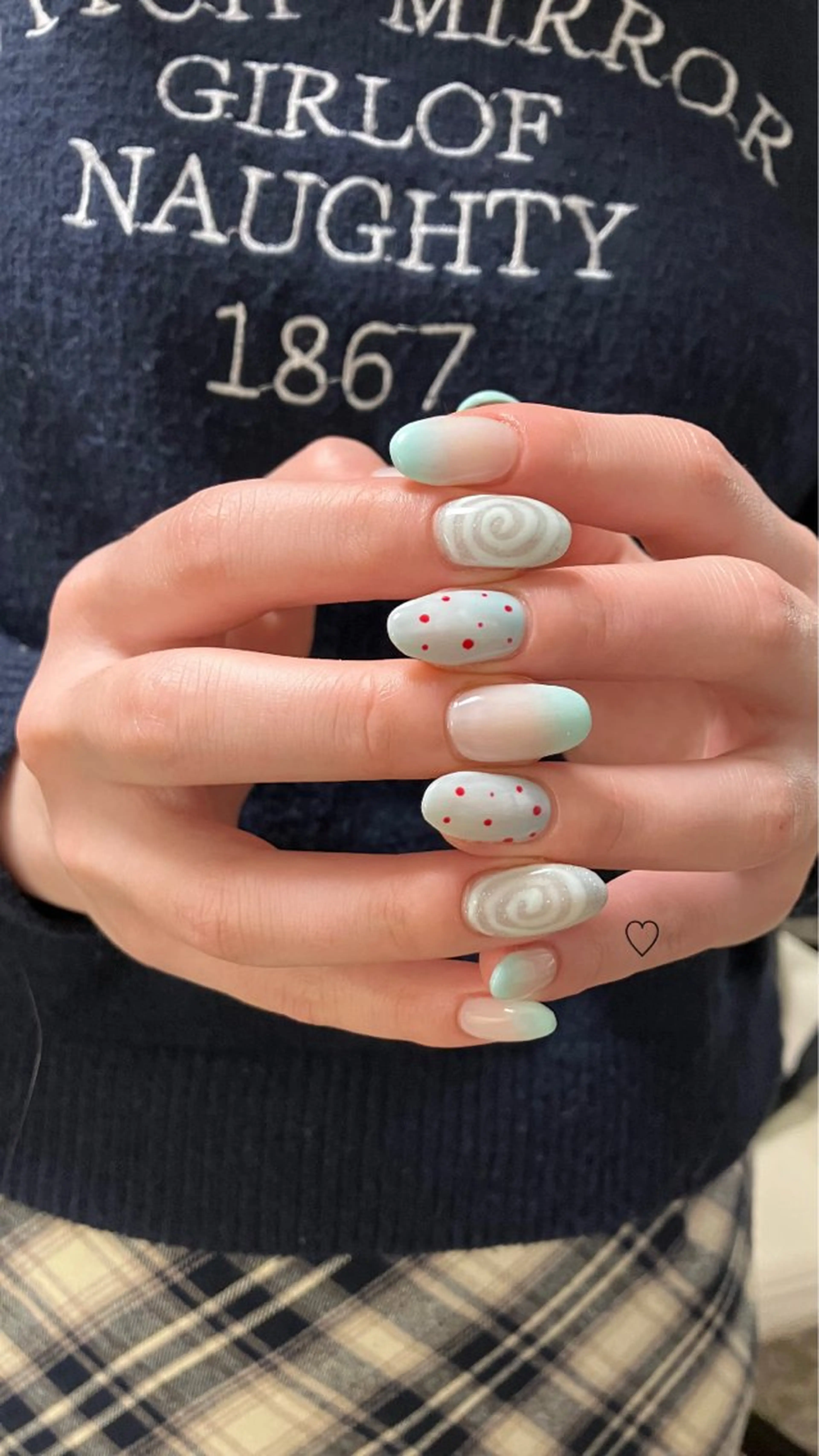 ネイル ハンドネイル clocln / Suzukaのネイルデザイン