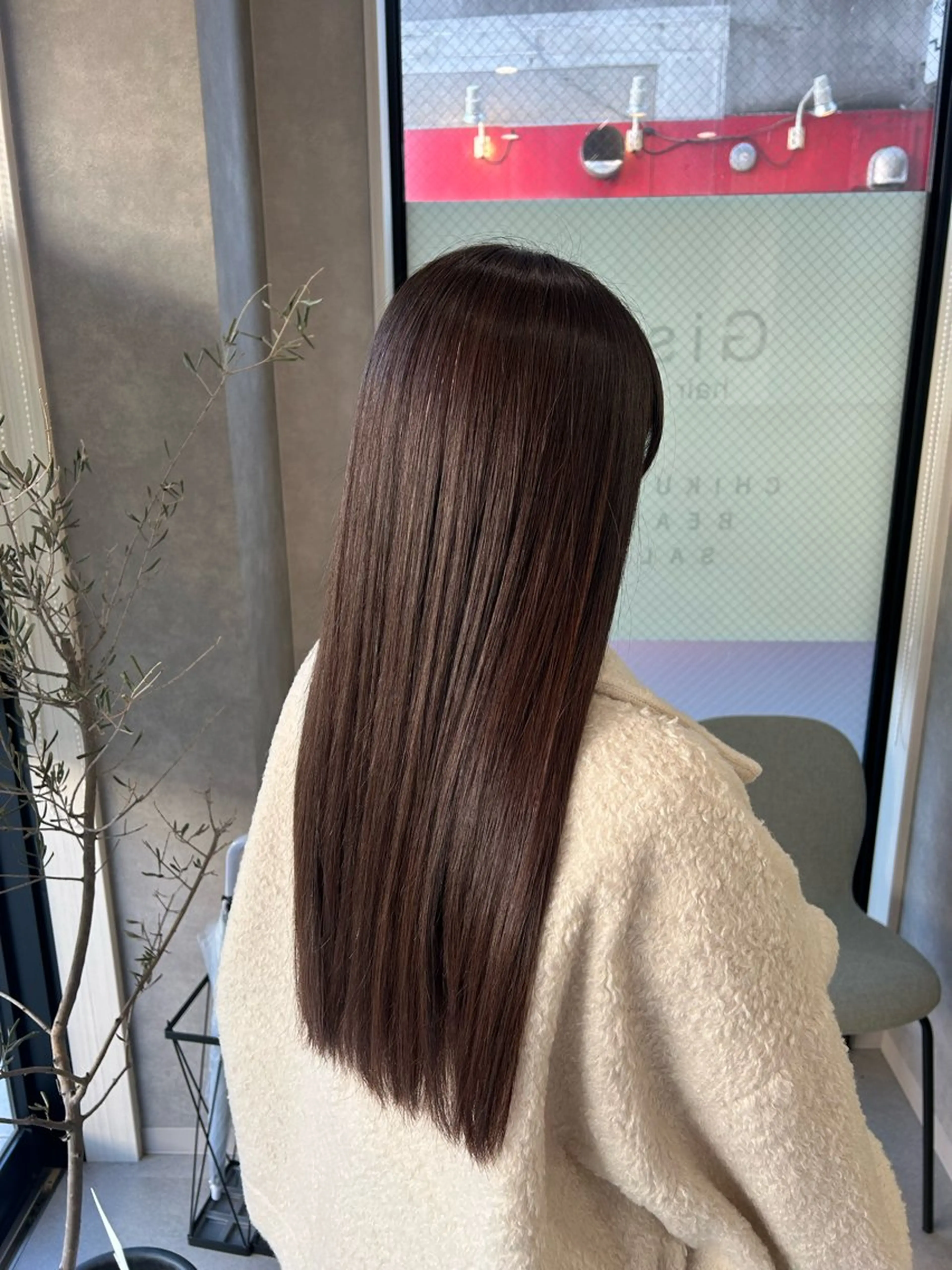 【️ミニモ学割U24‼️】艶髪縮毛矯正＋スチームトリートメントの写真