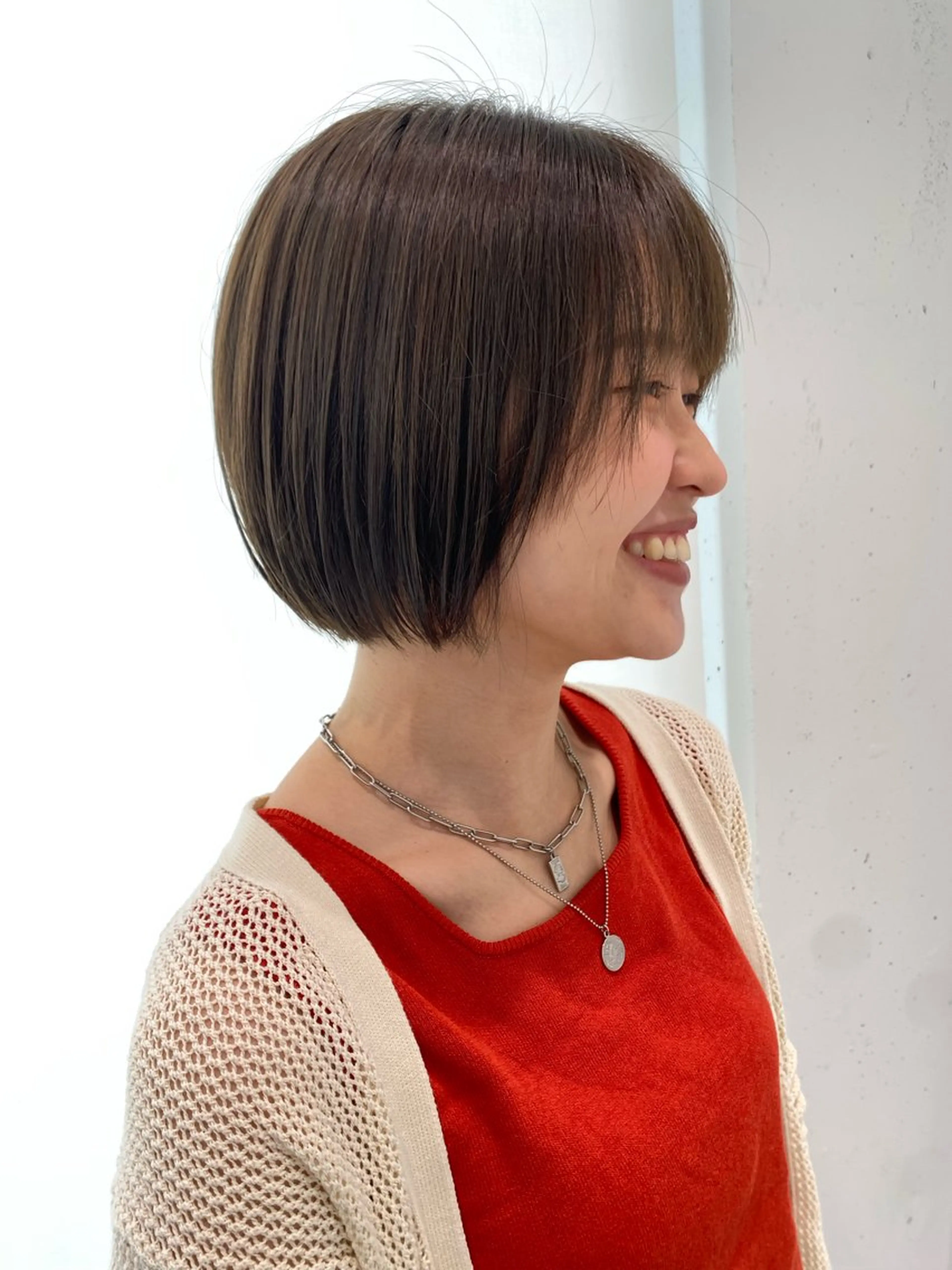 ショート カラー オリーブカラー 村泉 心のヘアスタイル