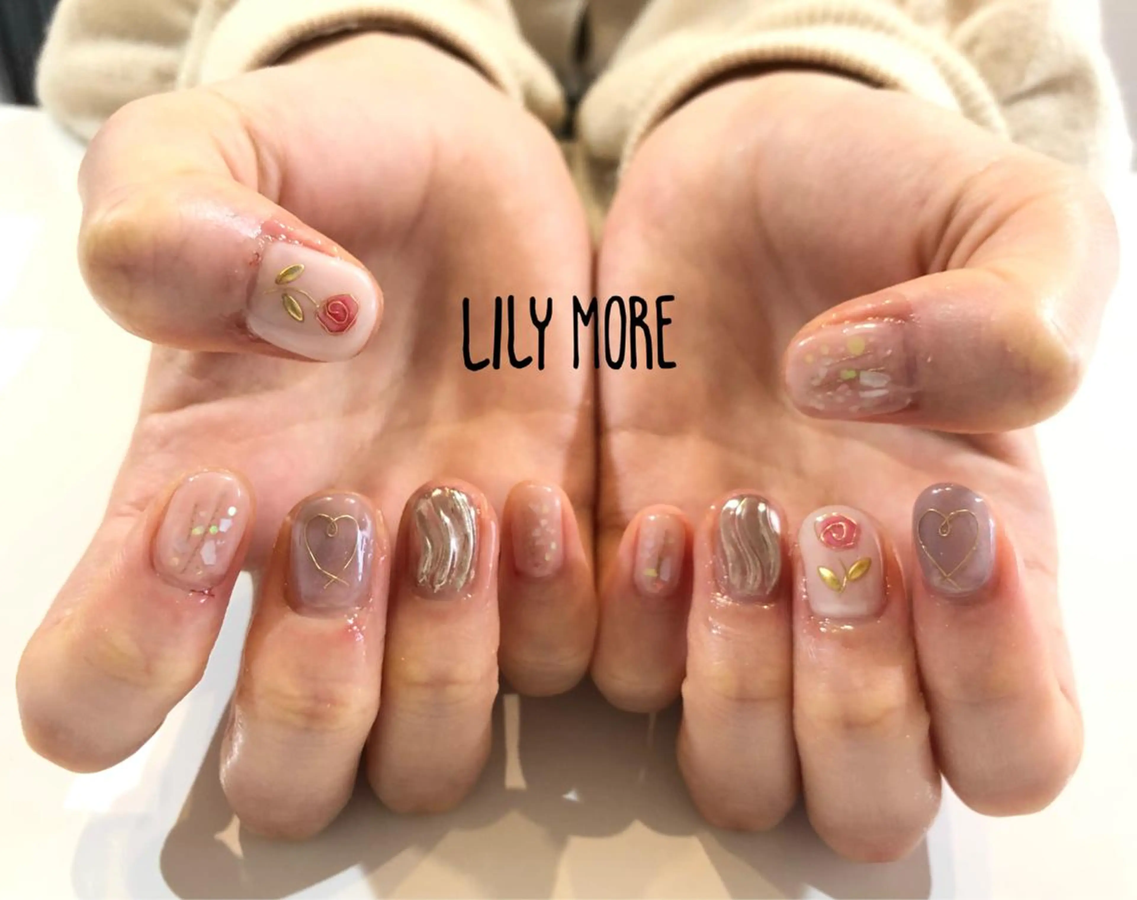 ネイル ニュアンスネイル Lily closetのネイルデザイン