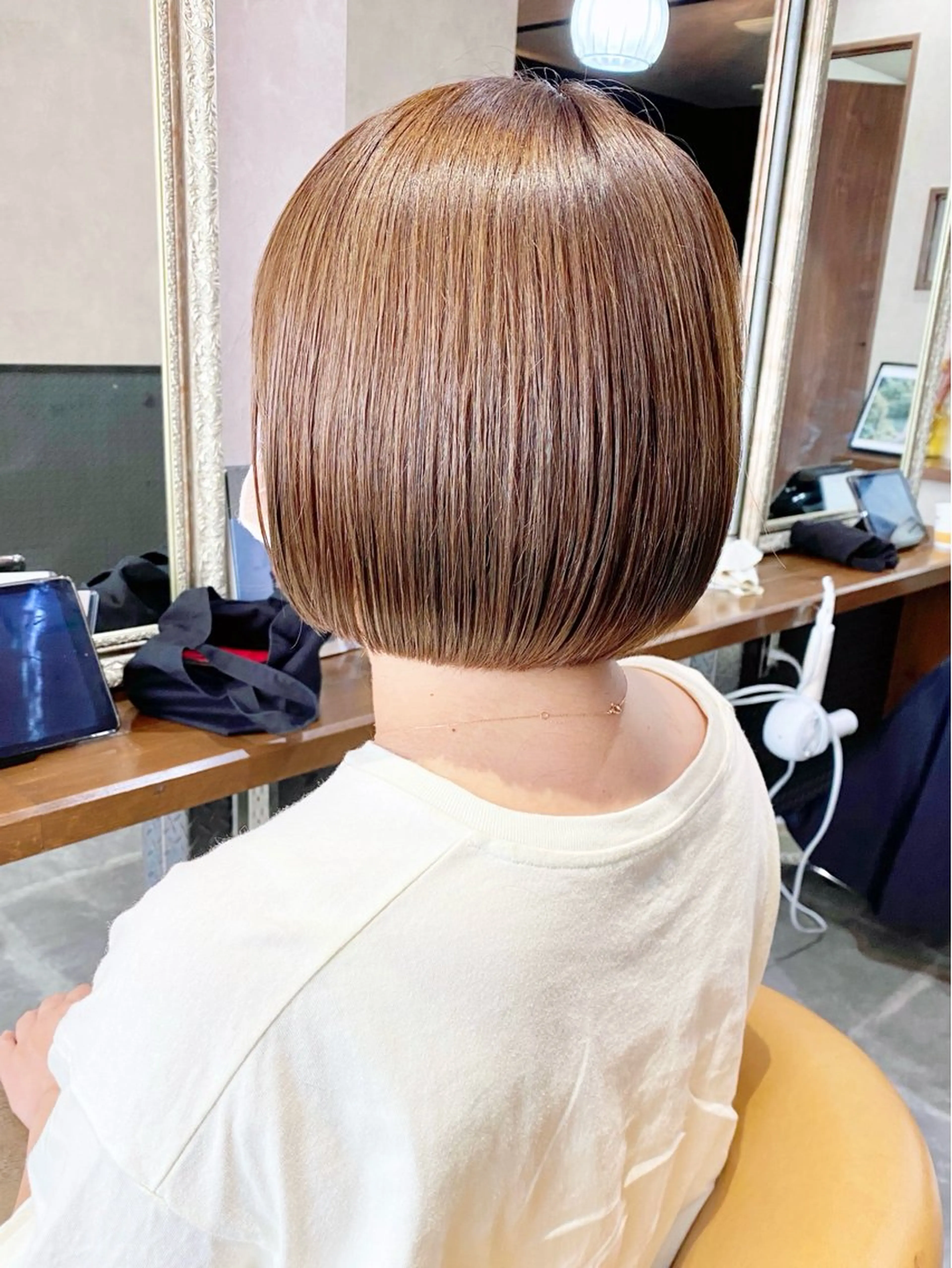 ミディアム カラー enx academyのヘアスタイル