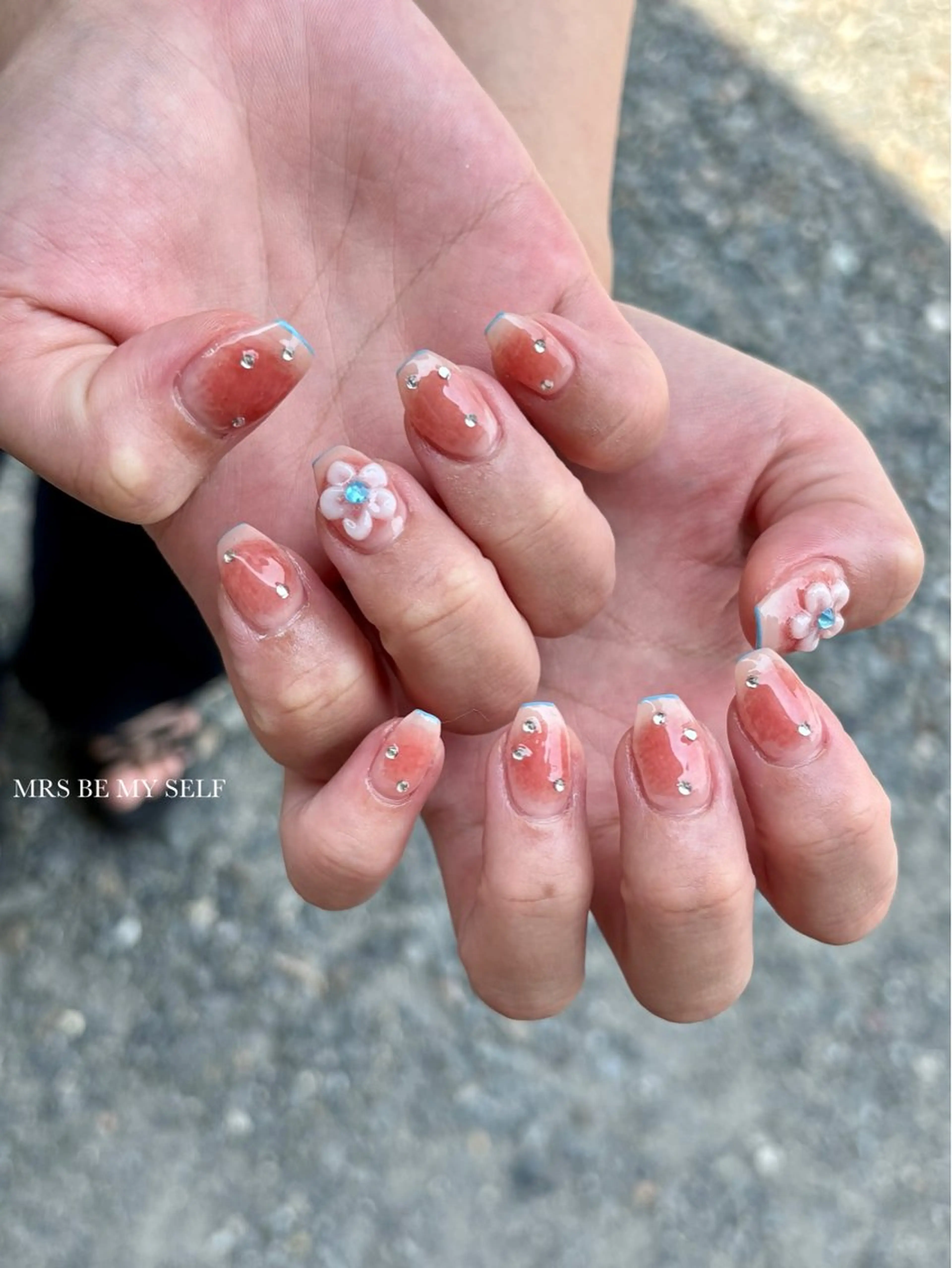 ネイル チークネイル MRS/ miyu🎀のネイルデザイン