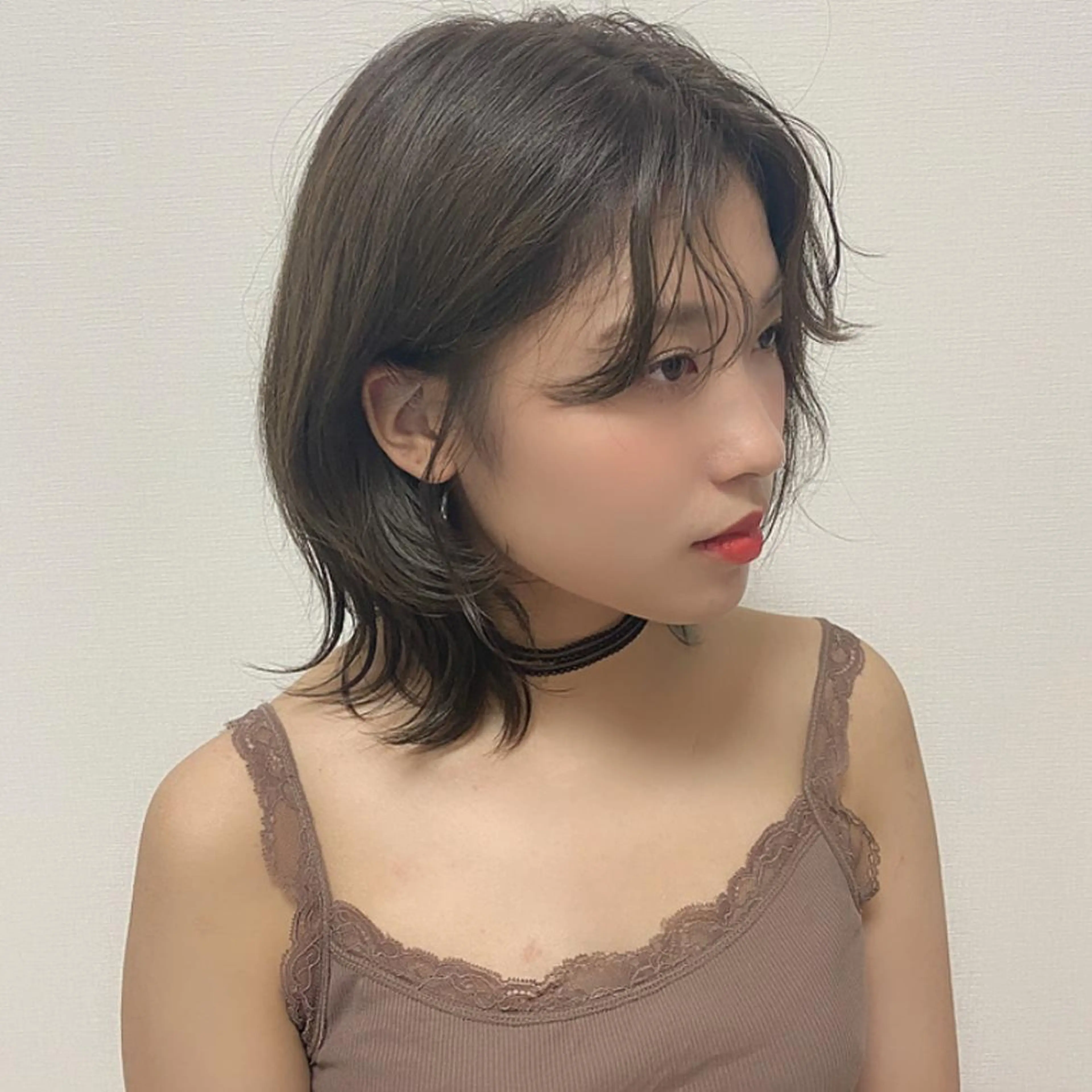 カラー アッシュ オリーブアッシュ くぎた とわのヘアスタイル