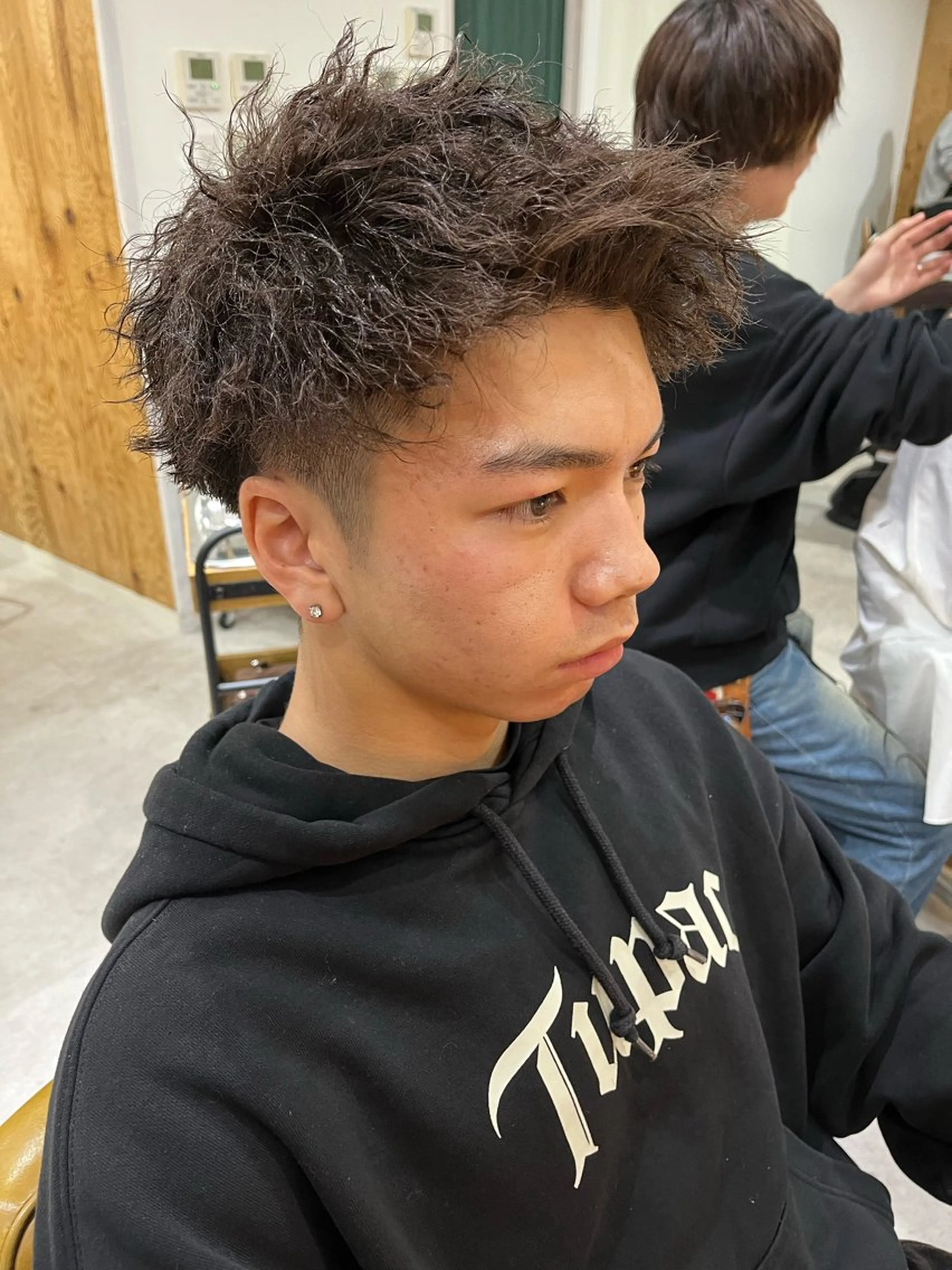 パーマ メンズ メンズパーマ メンズツイストパーマ ツイストパーマ カット パーマ 【メンズパーマ専門】 質感職人/牧野成瀬のヘアスタイル