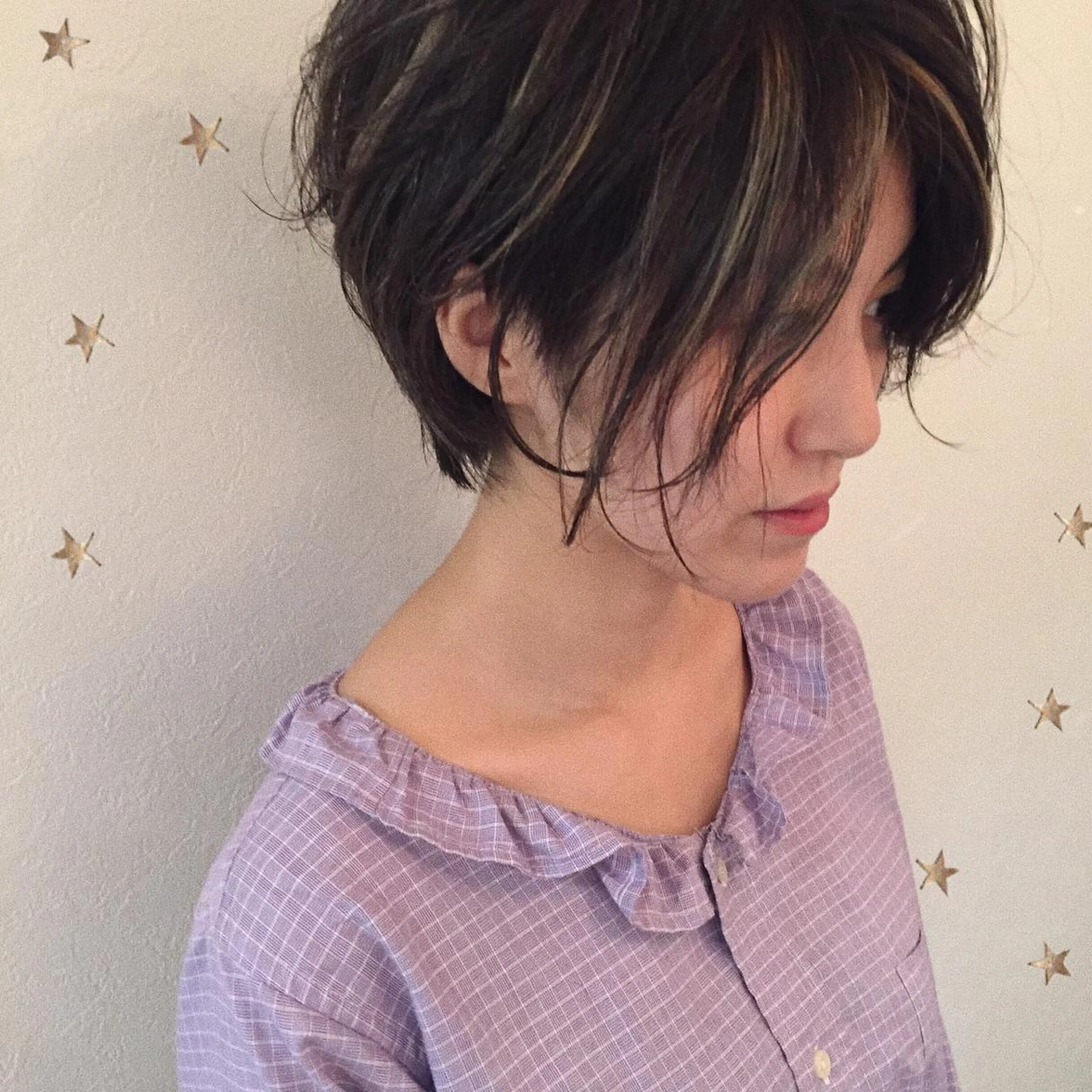 ショート カラー 市川 千夏のヘアスタイル