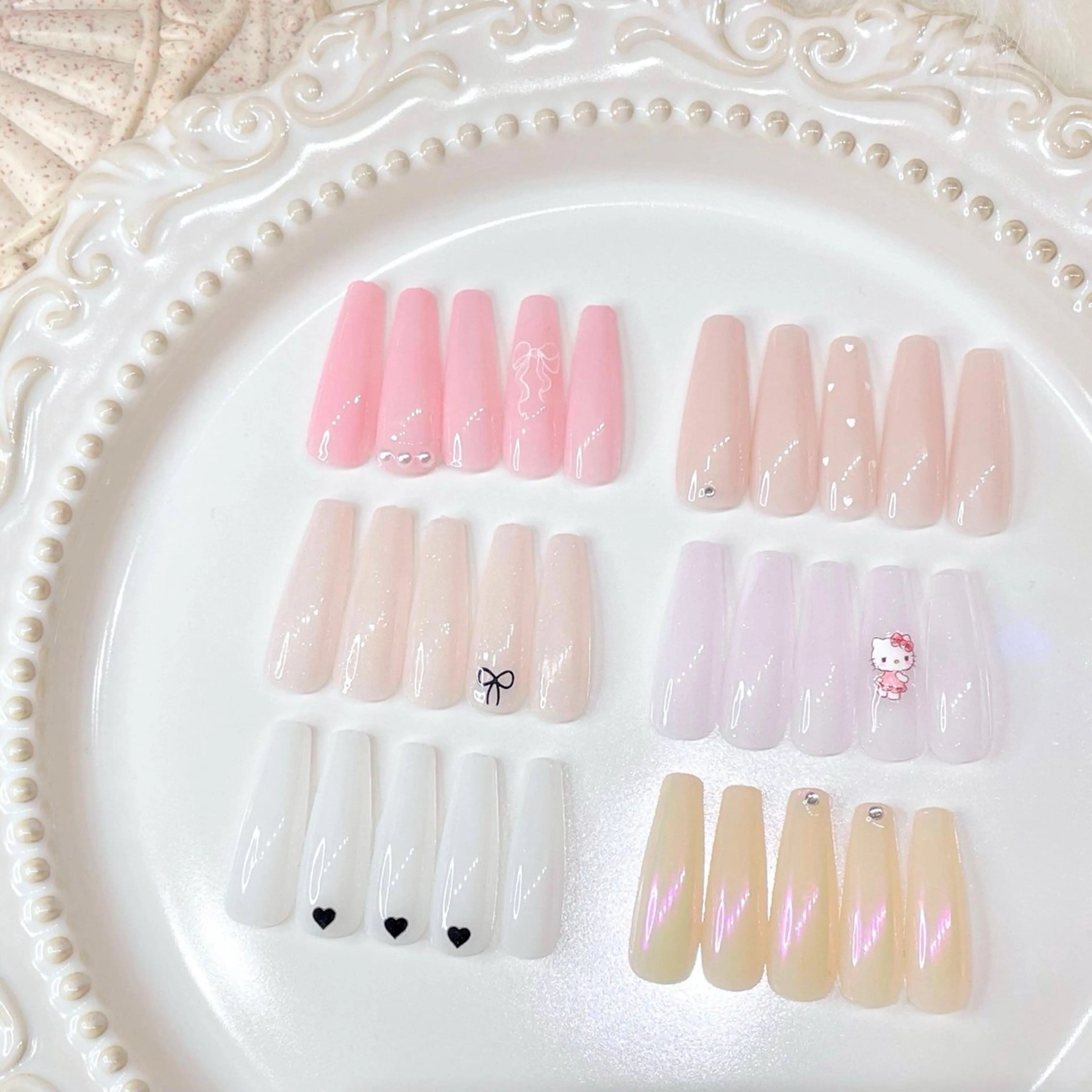 ネイル TiTi Pomme Rinoのネイルデザイン