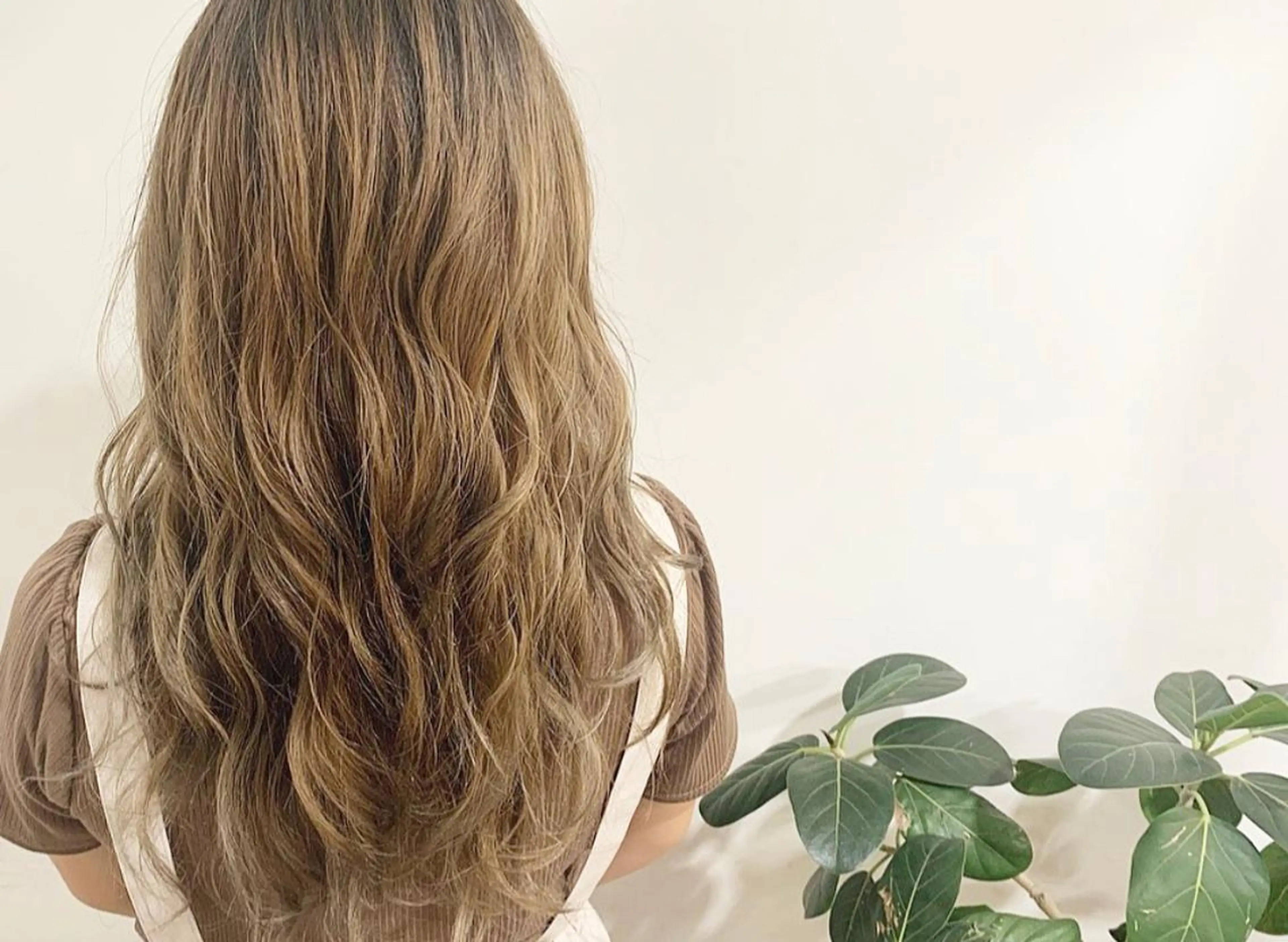 ロング カラー あべ ゆうかのヘアスタイル