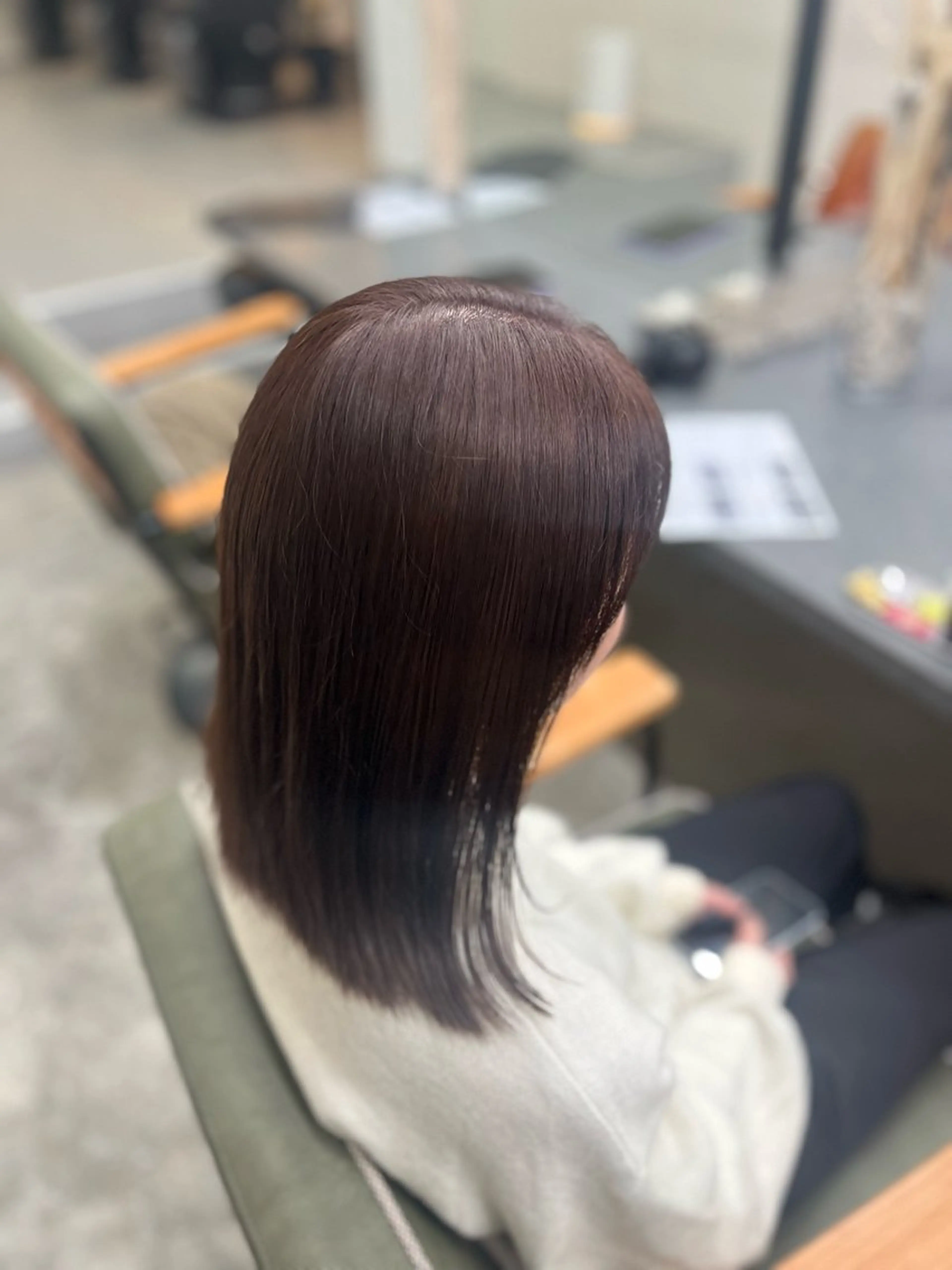 セミロング カラー nico 麻生ハナワ ミユのヘアスタイル