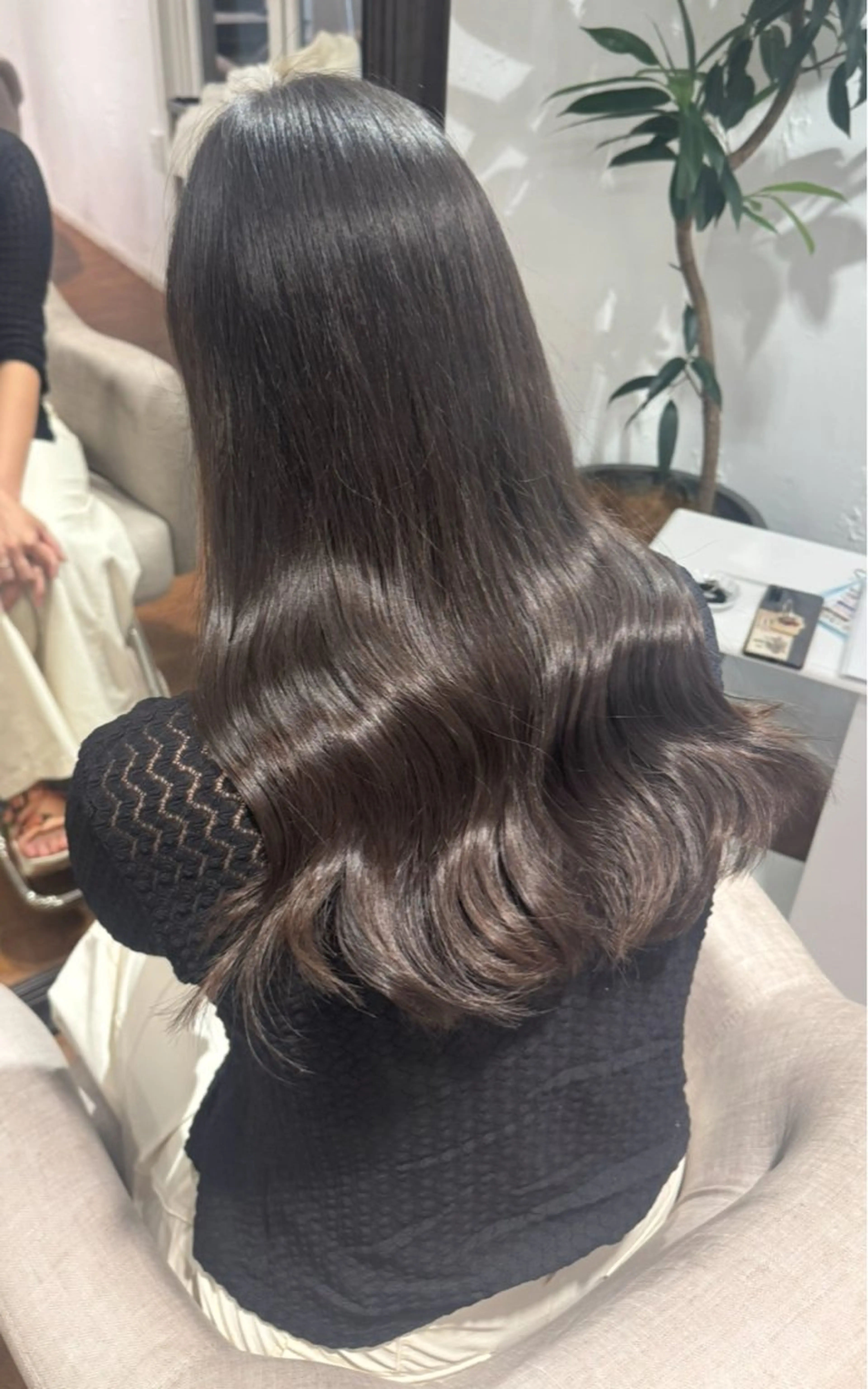 ロング 𩵋住 佳帆のヘアスタイル