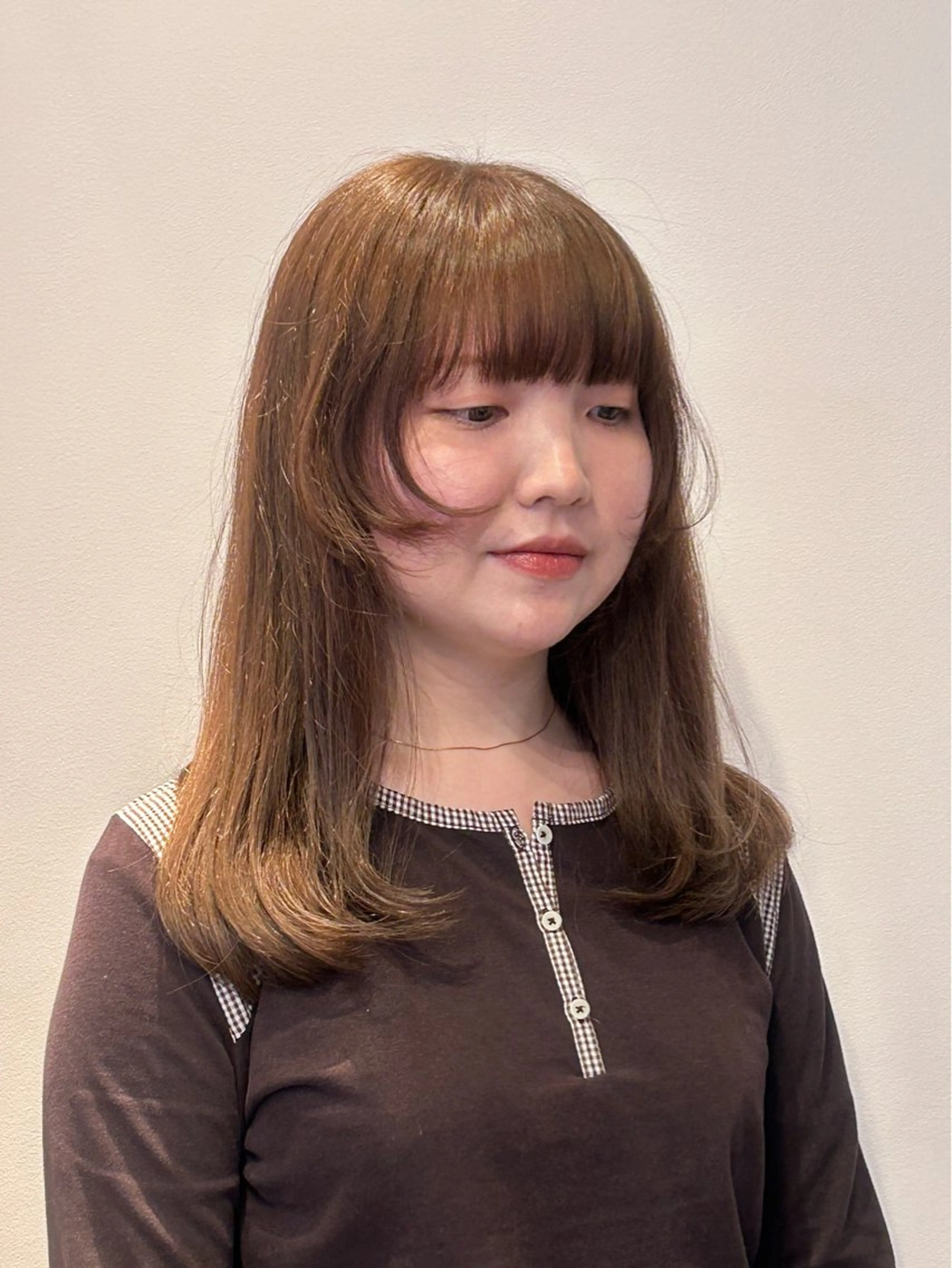 ミディアム カラー カット ヘアカラー トリートメント ナチュラル大人っぽい スタイル　MAORIのヘアスタイル