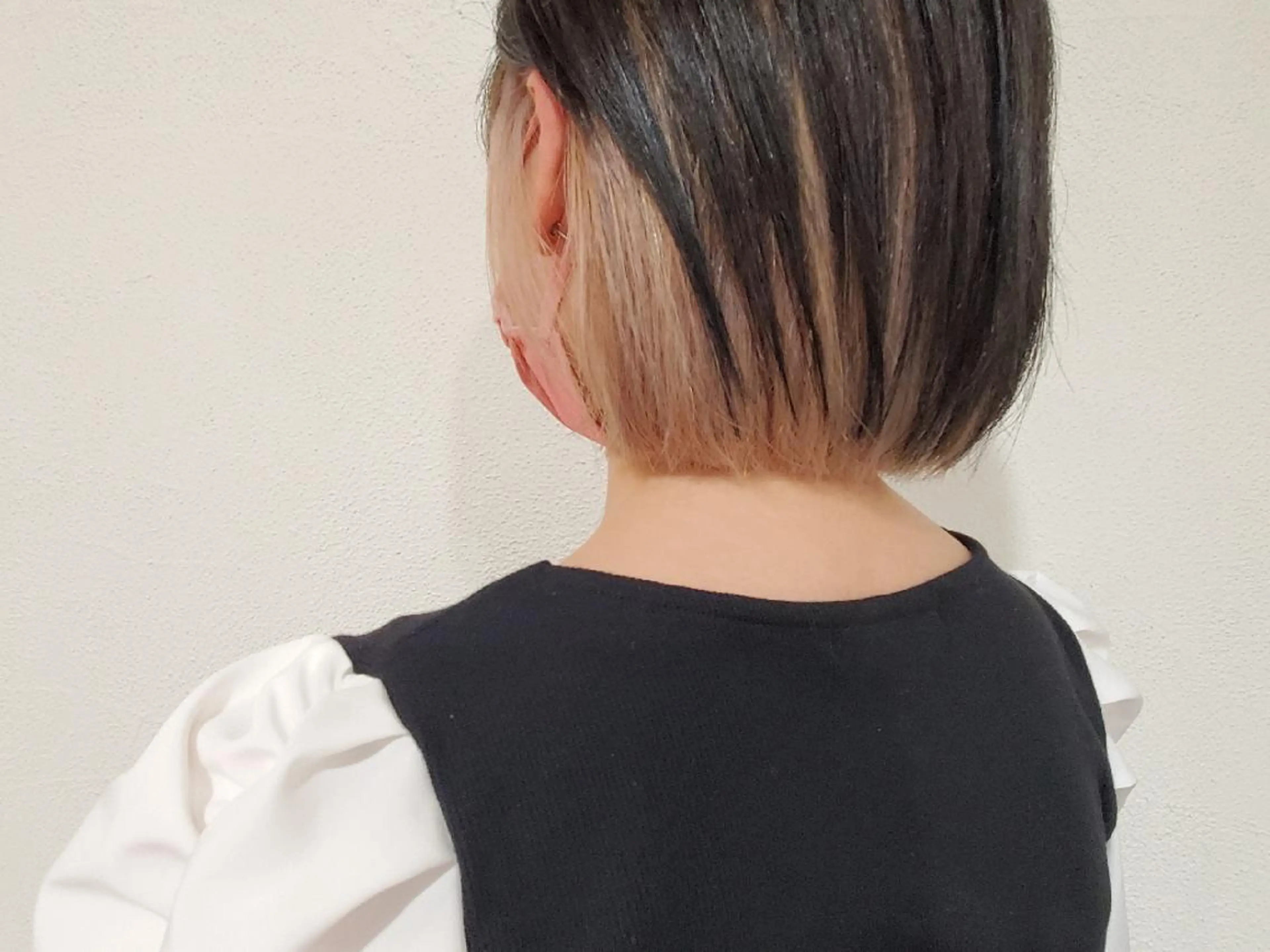 ショート カラー パ ルのヘアスタイル