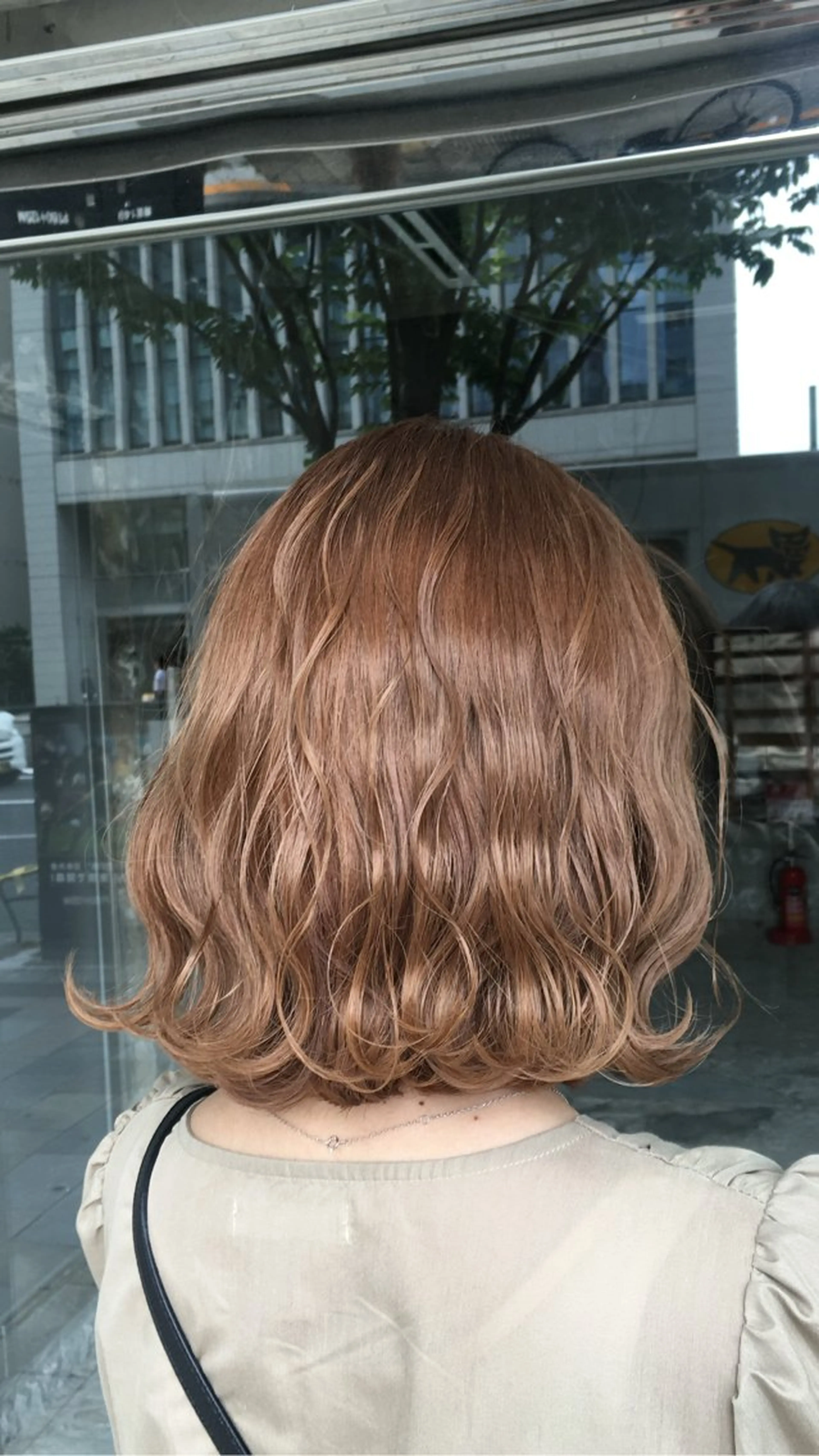 ロング カラー パーマ ヘアアレンジ ベージュカラー ブリーチ 透明感カラー グレージュ ラベンダーカラー 中顔面短縮カット🪽 レイヤー🥀コウヘイのヘアスタイル