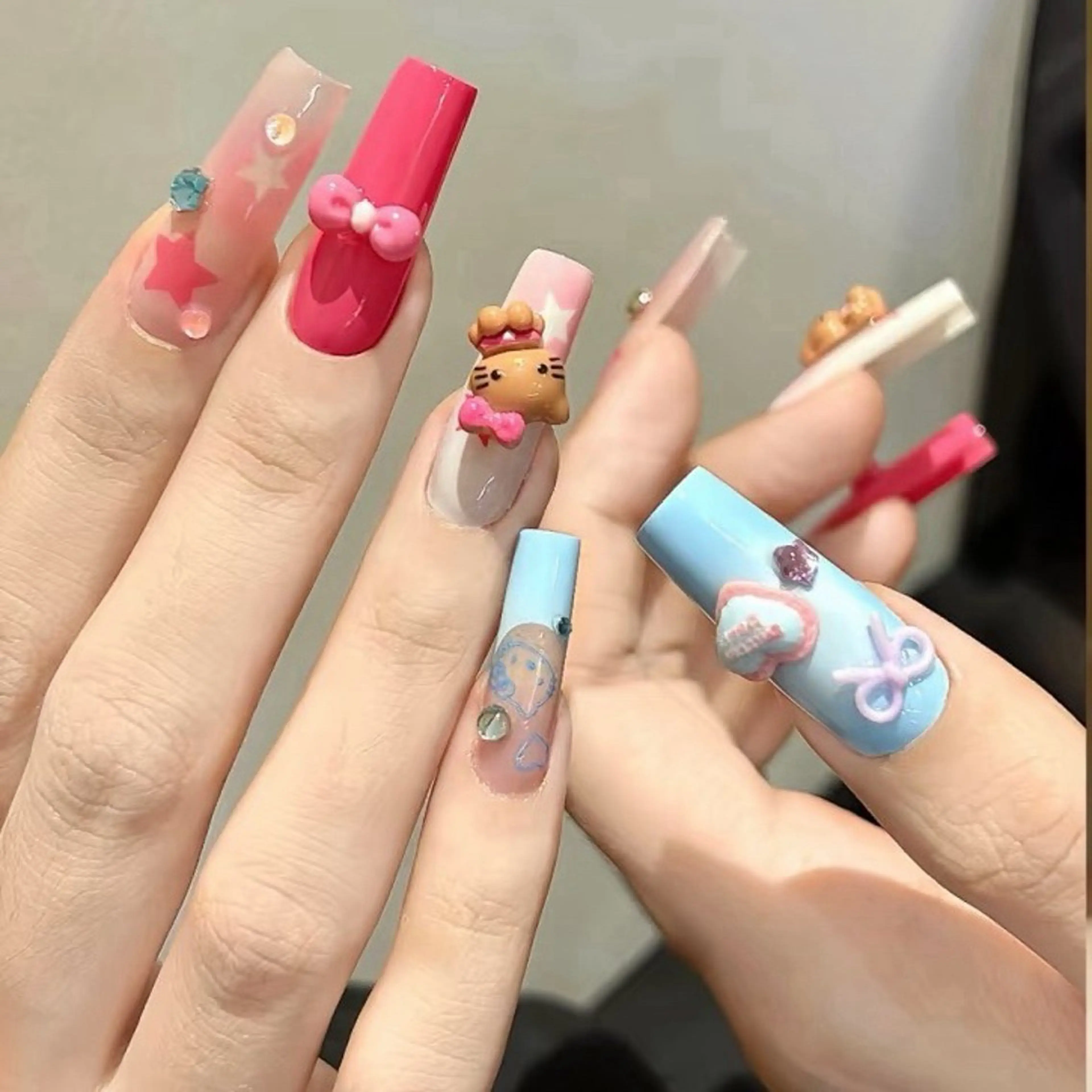 ネイル Mika Nails 心斎橋のネイルデザイン