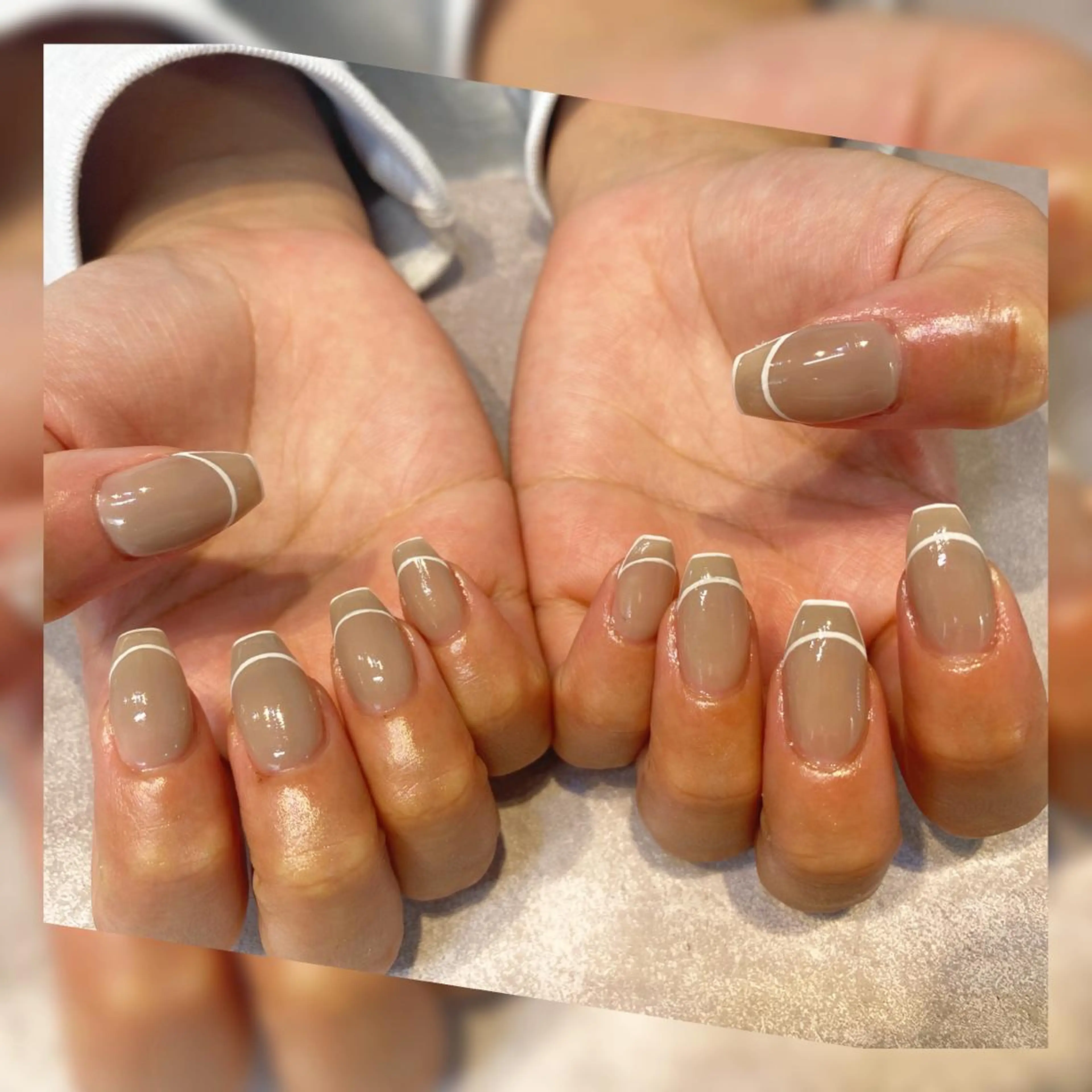 ミディアム ハンドネイル NAILSALON 🍔Timna🍟のネイルデザイン