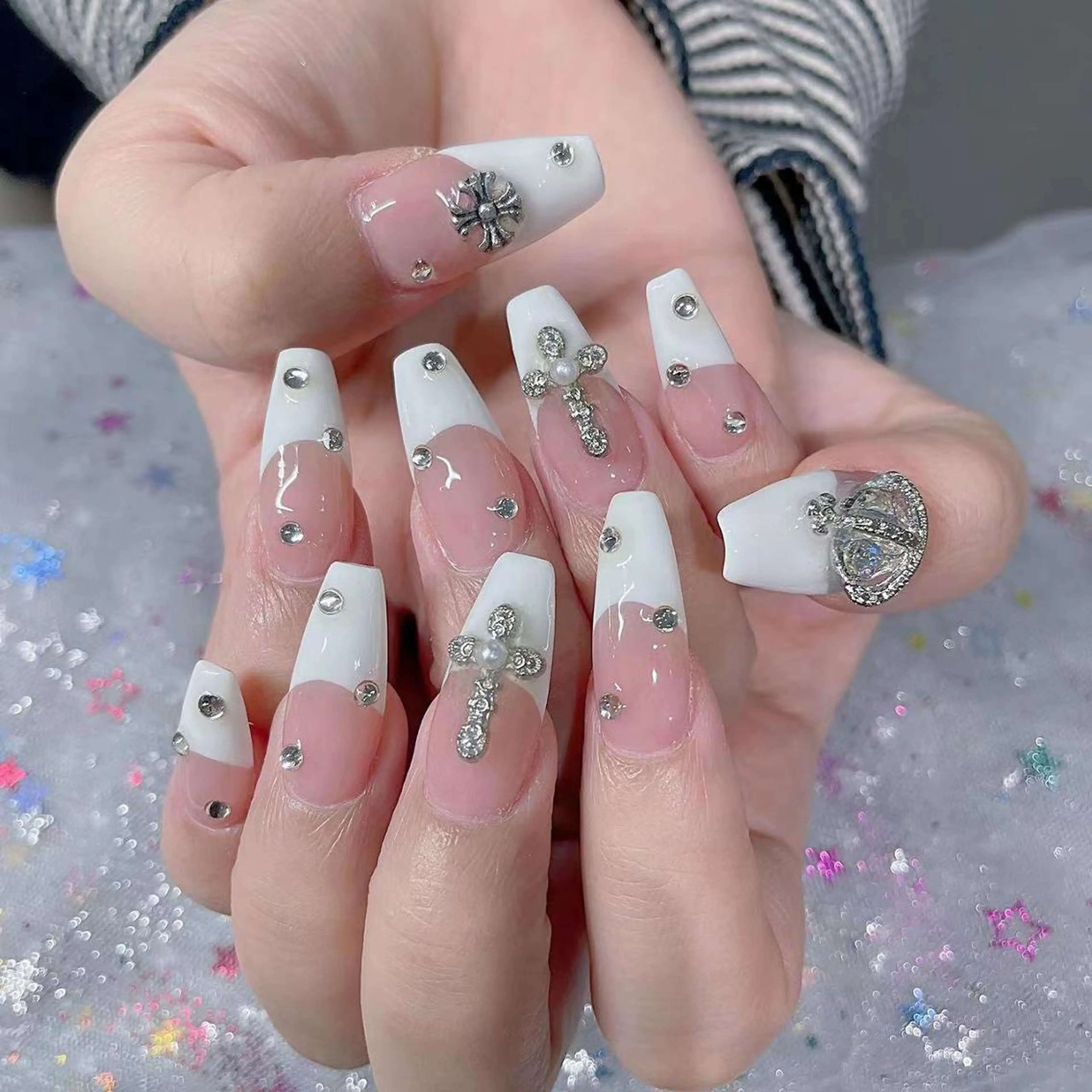 ネイル ハンドネイル Queens 榊 まおのネイルデザイン