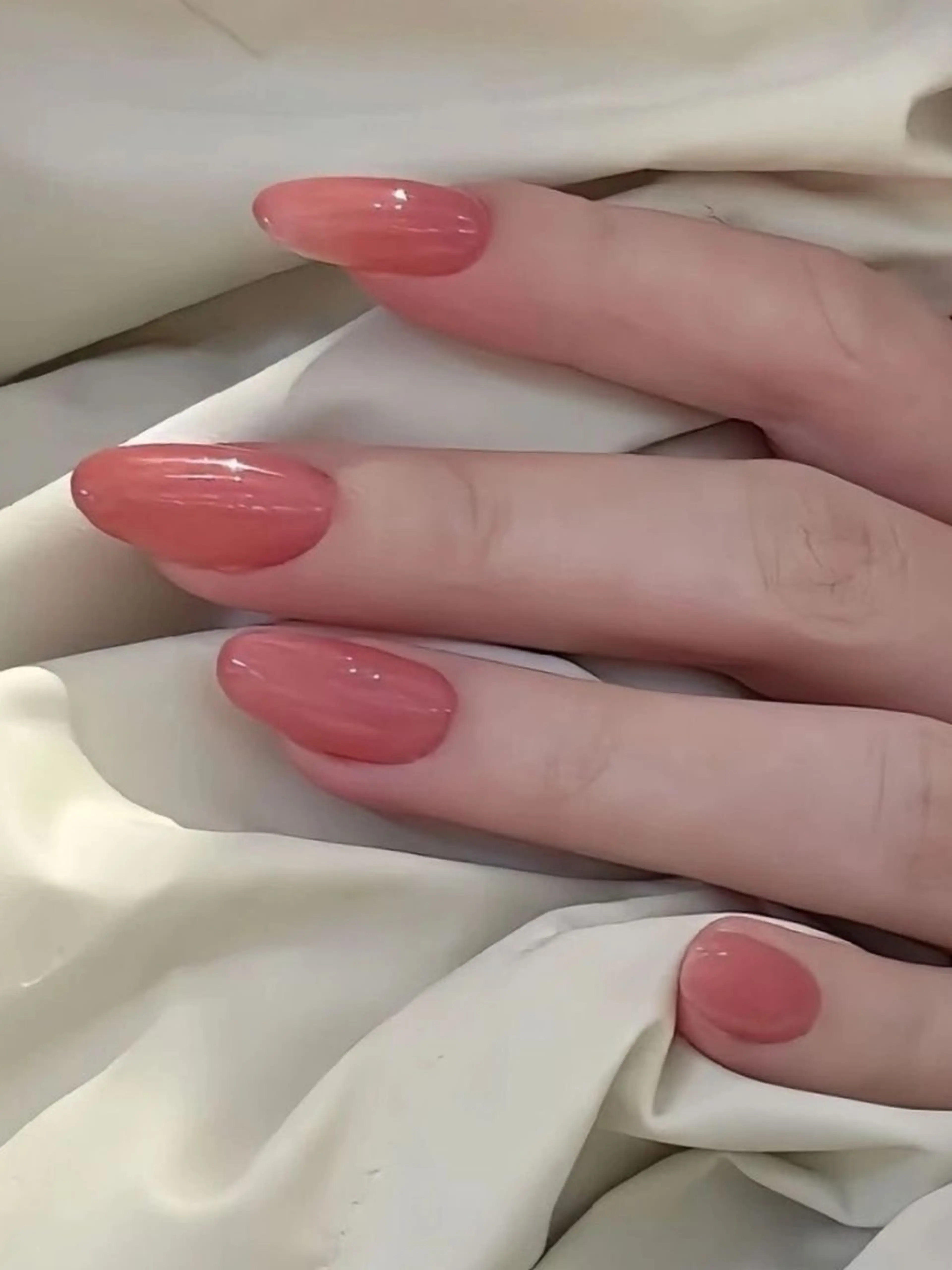 ネイル ハンドネイル フィルイン・深爪矯正 長さ出し🎀のネイルデザイン