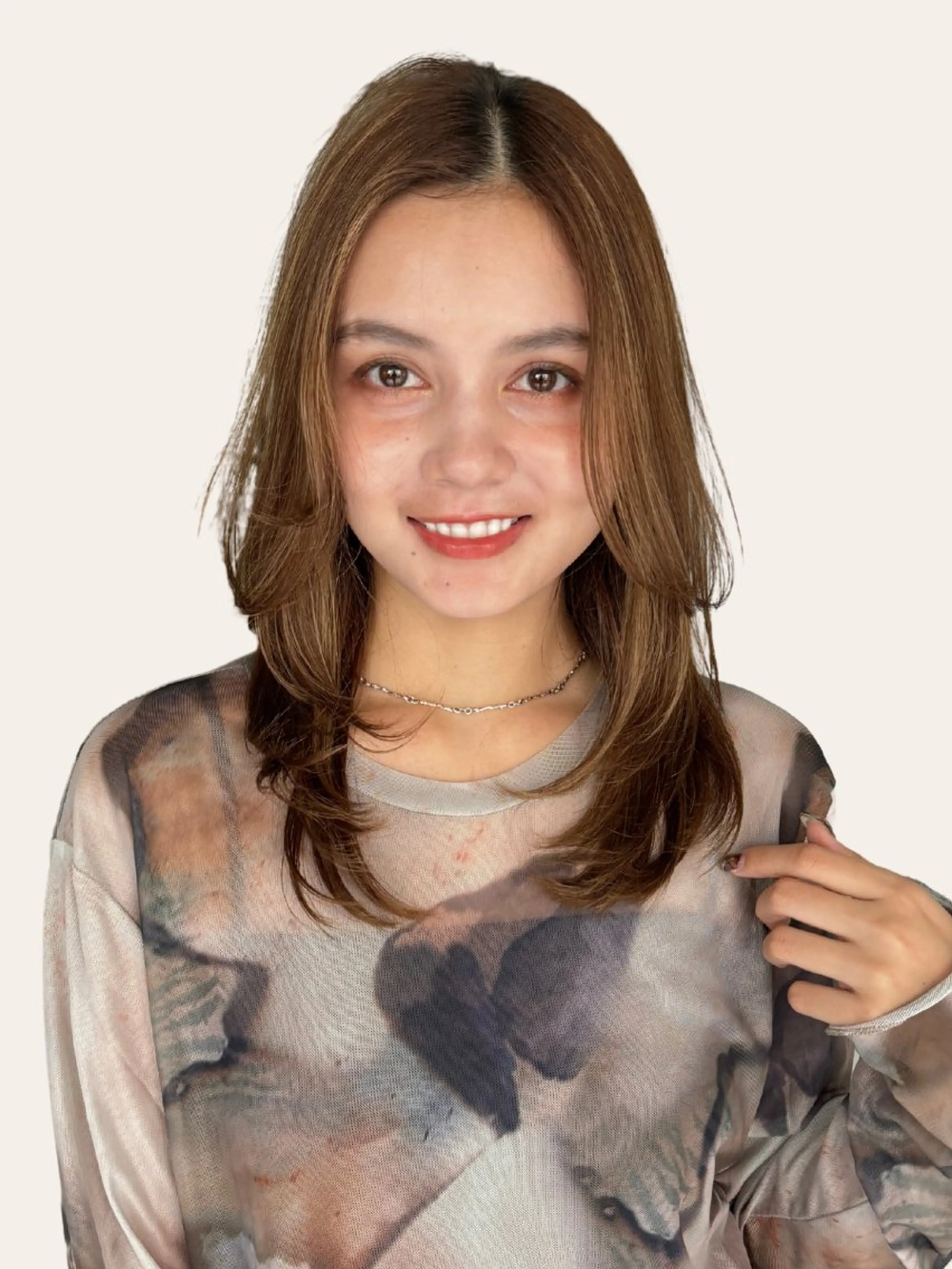 ミディアム カット ヘアカラー トリートメント レイヤー/ボブ/ 透明感カラー/ニワのヘアスタイル