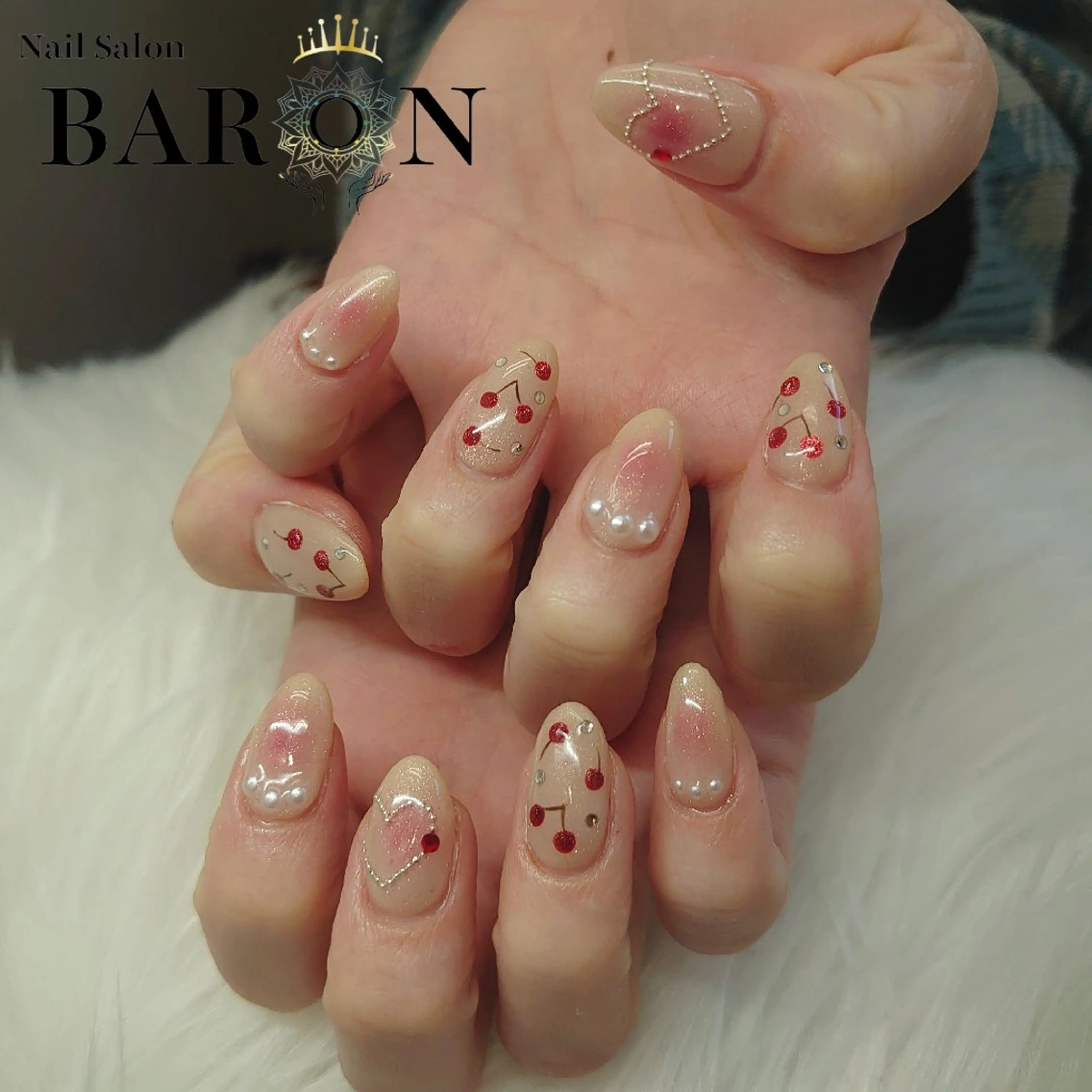 ネイル チークネイル 持ち込み ♛BARON♛ AOIのネイルデザイン