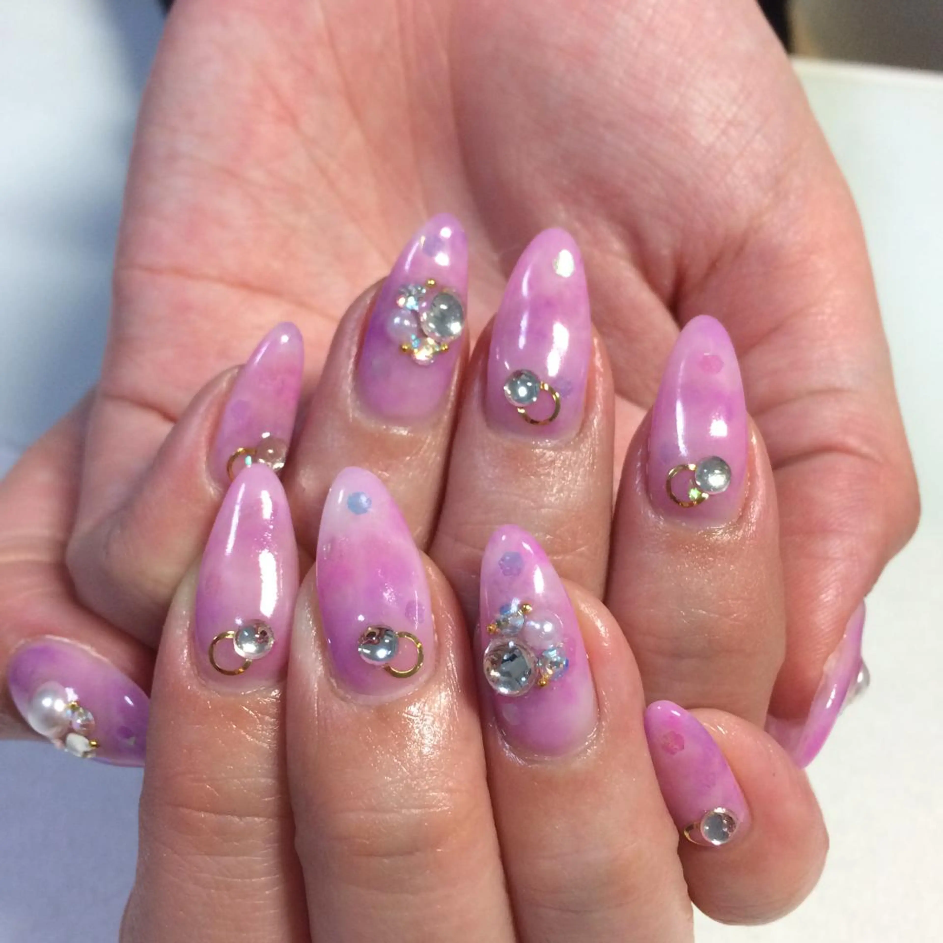 ネイル VIOLUS所属・VIOLUS 関目のネイルデザイン