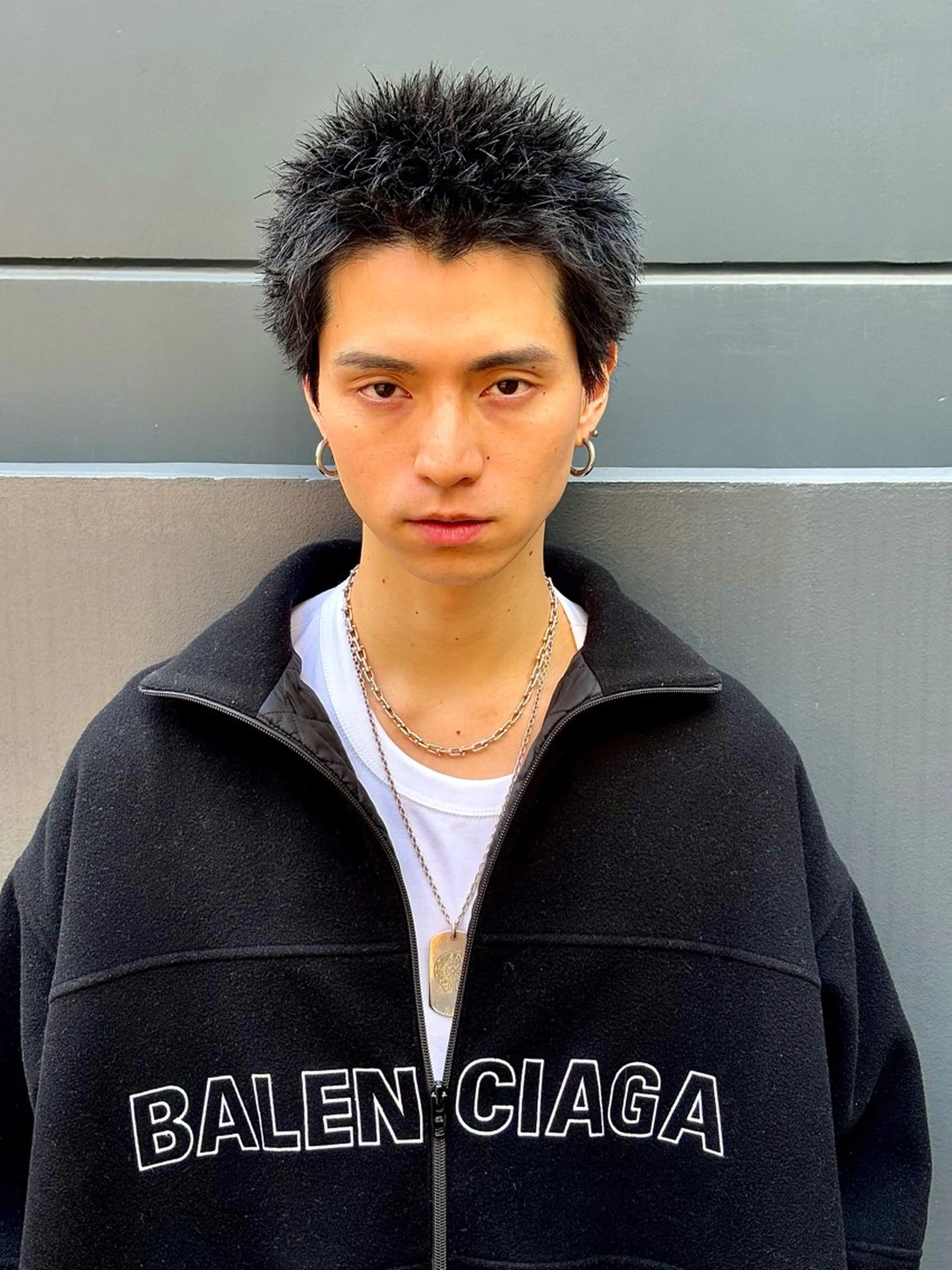 ショート メンズ メンズショート スパイキーショート ショートヘア カット トリートメント 【店長】メンズ職人 短髪　ハイトーン🔥のヘアスタイル