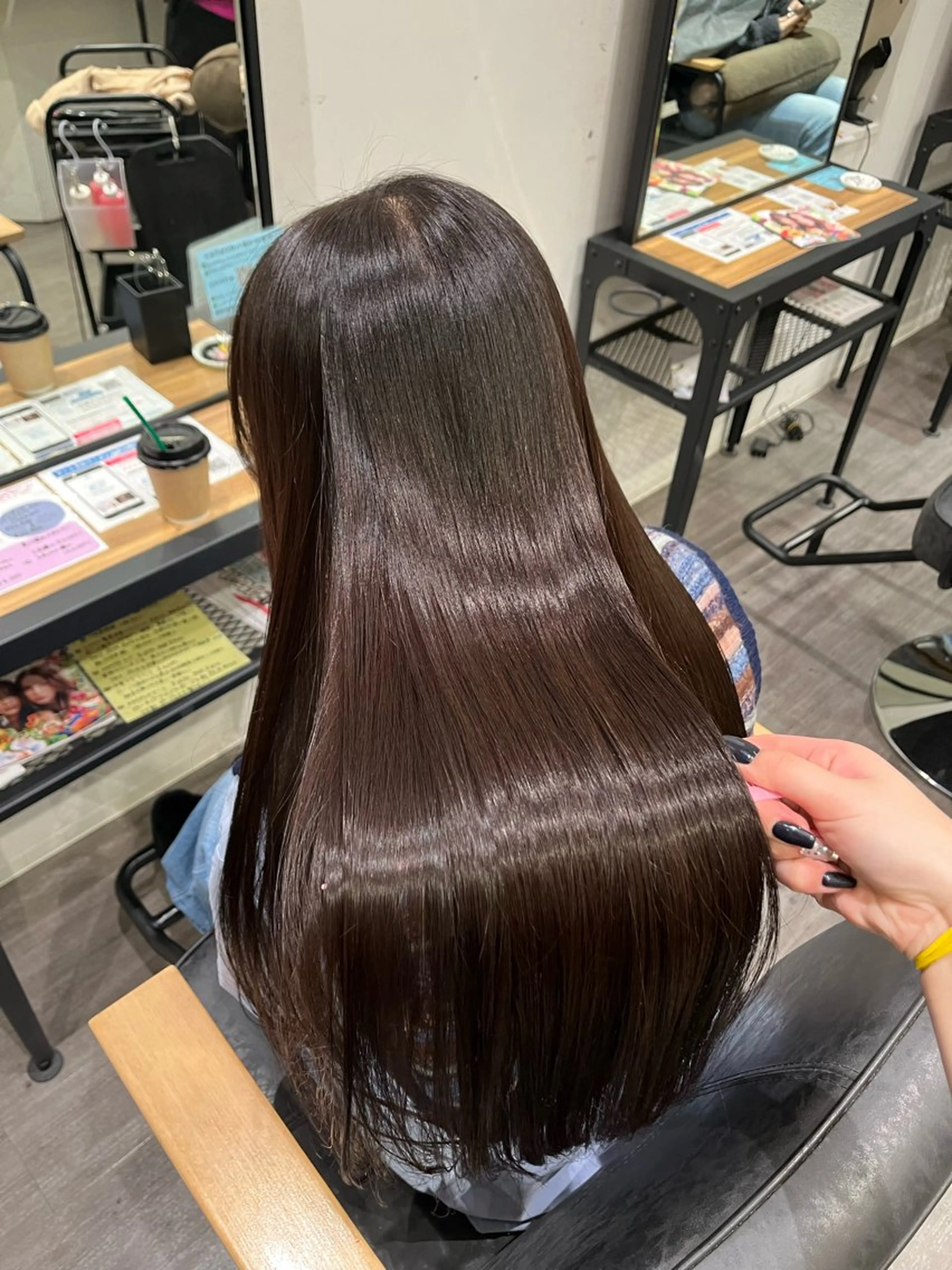 〖ミニモ限定〗縮毛矯正(酸性ストレートに変更◎)+カット💇🏻‍♀️🎀の写真
