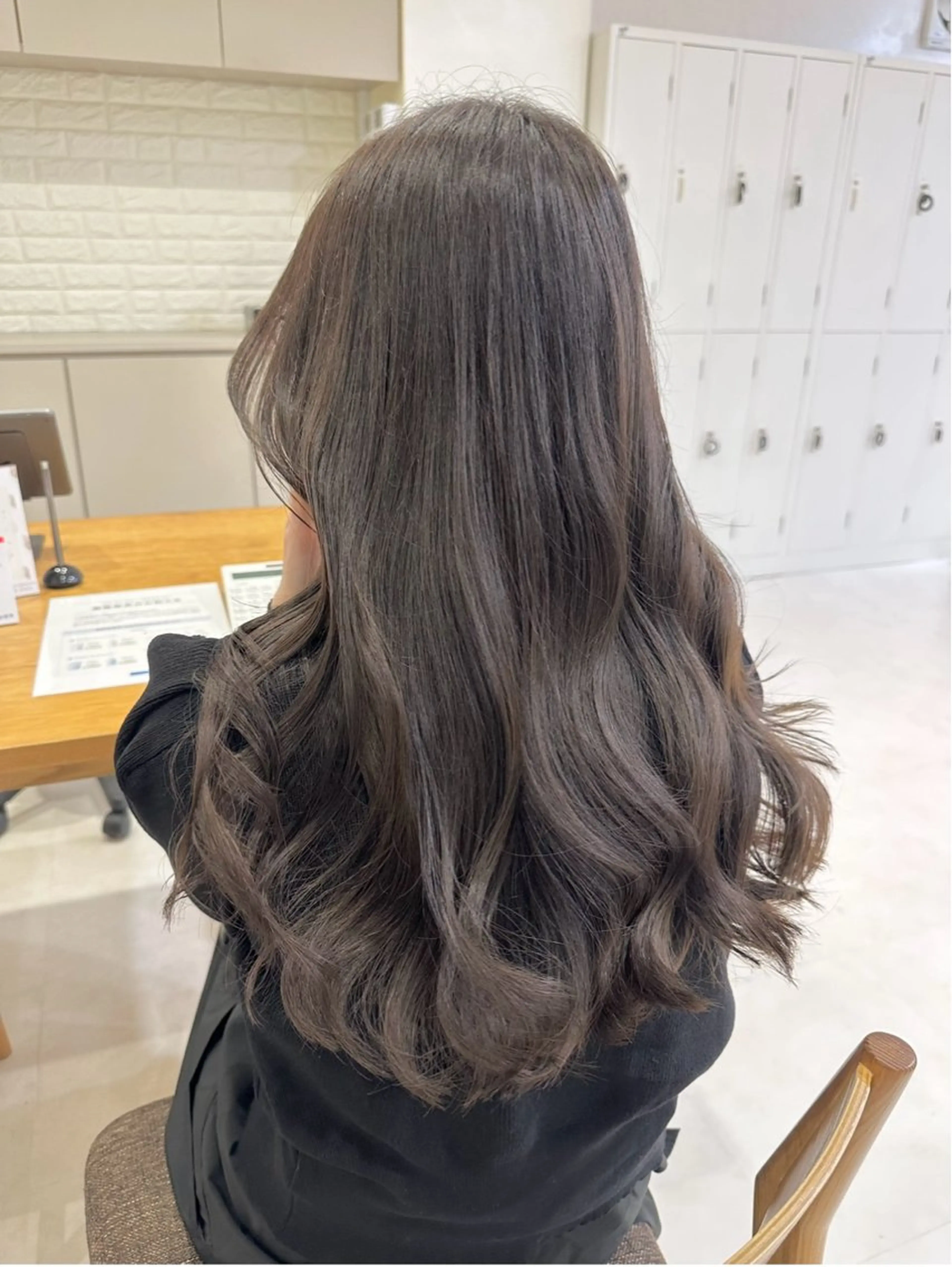 ロング カラー ヘアカラー amoretto miinaのヘアスタイル