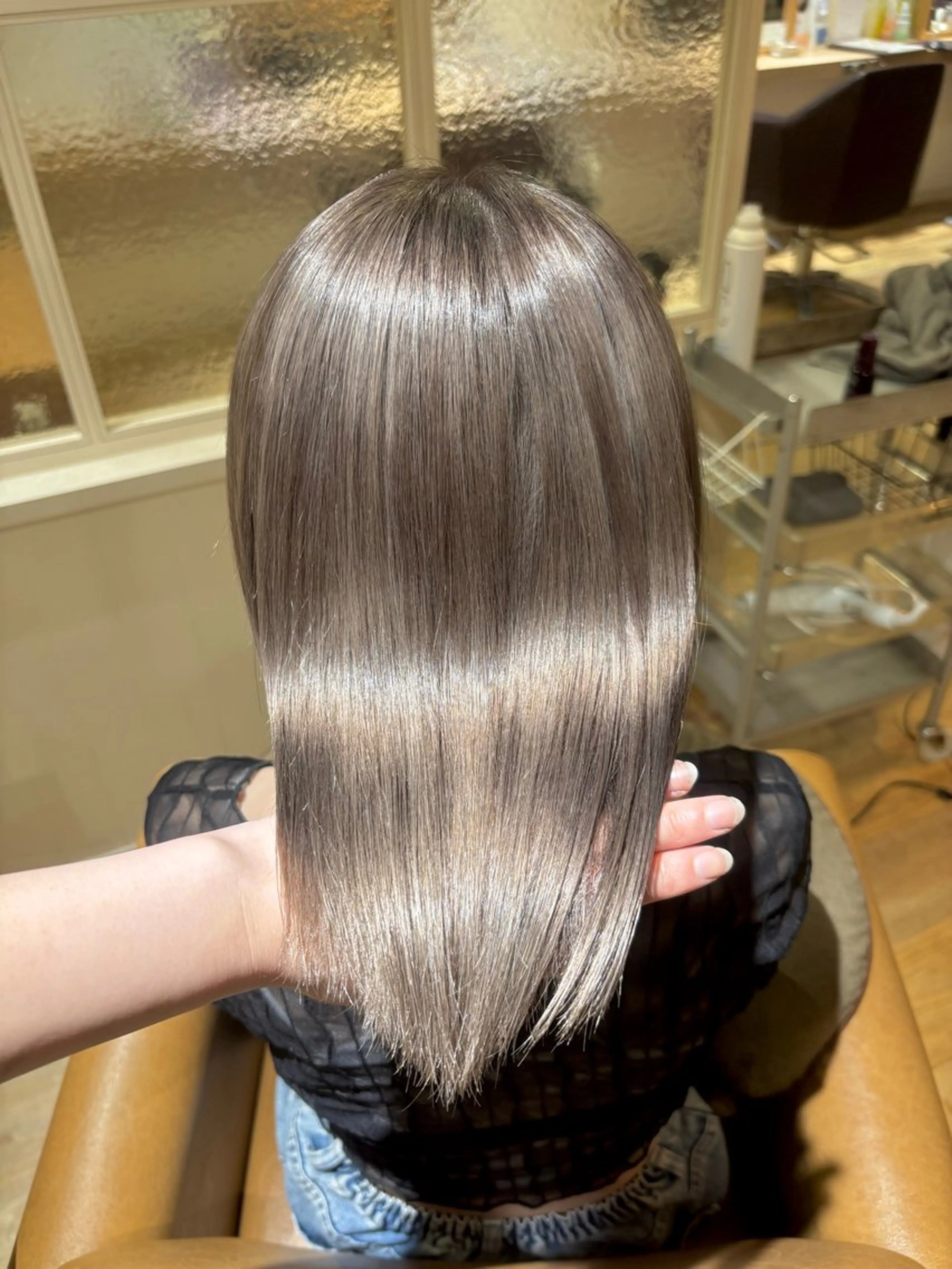 ミディアム 🩵EMU/ブリーチ kotomi🩵🫧のヘアスタイル