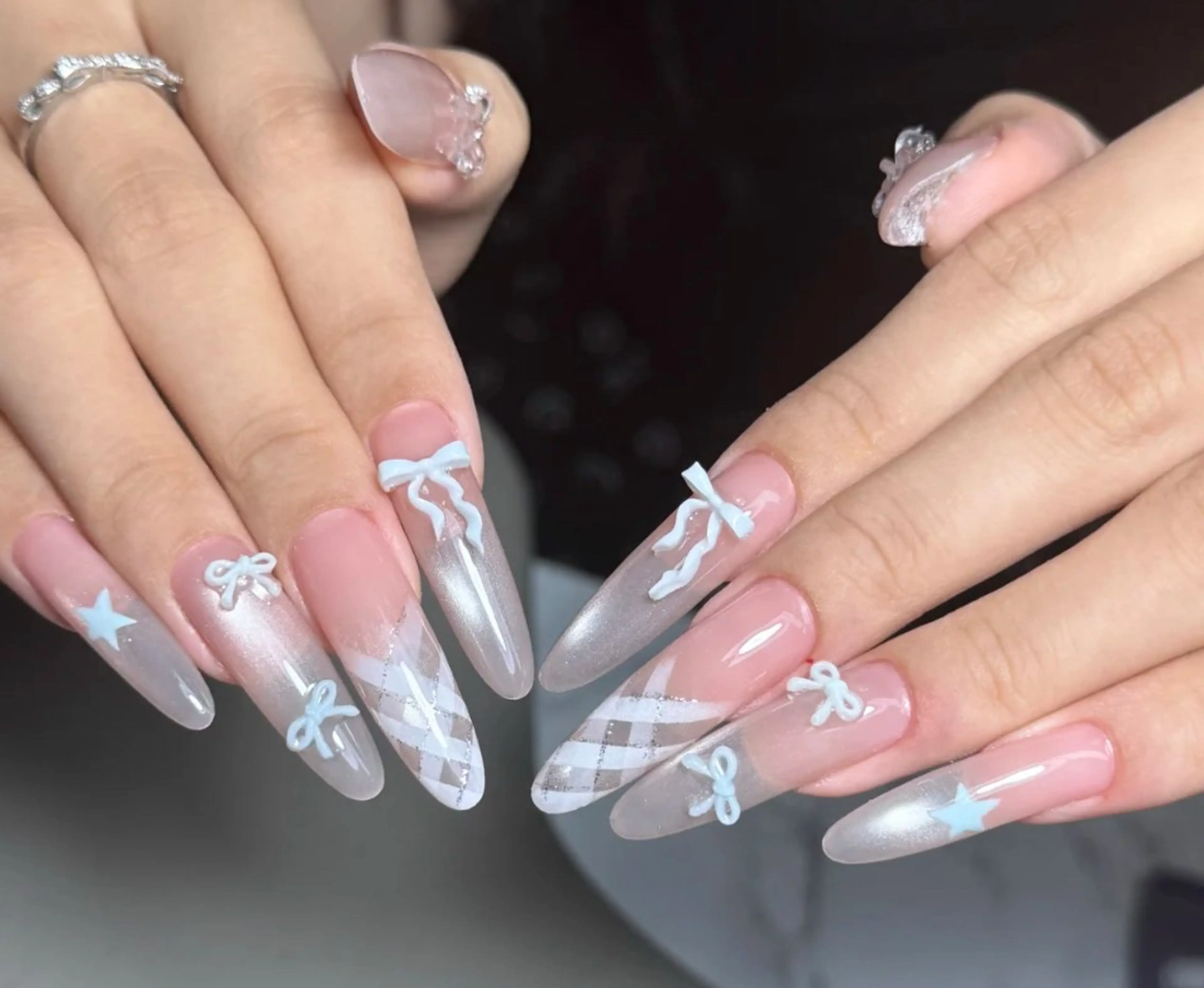 ネイル ハンドネイル ハンドケア 🍑 momo_nailのネイルデザイン