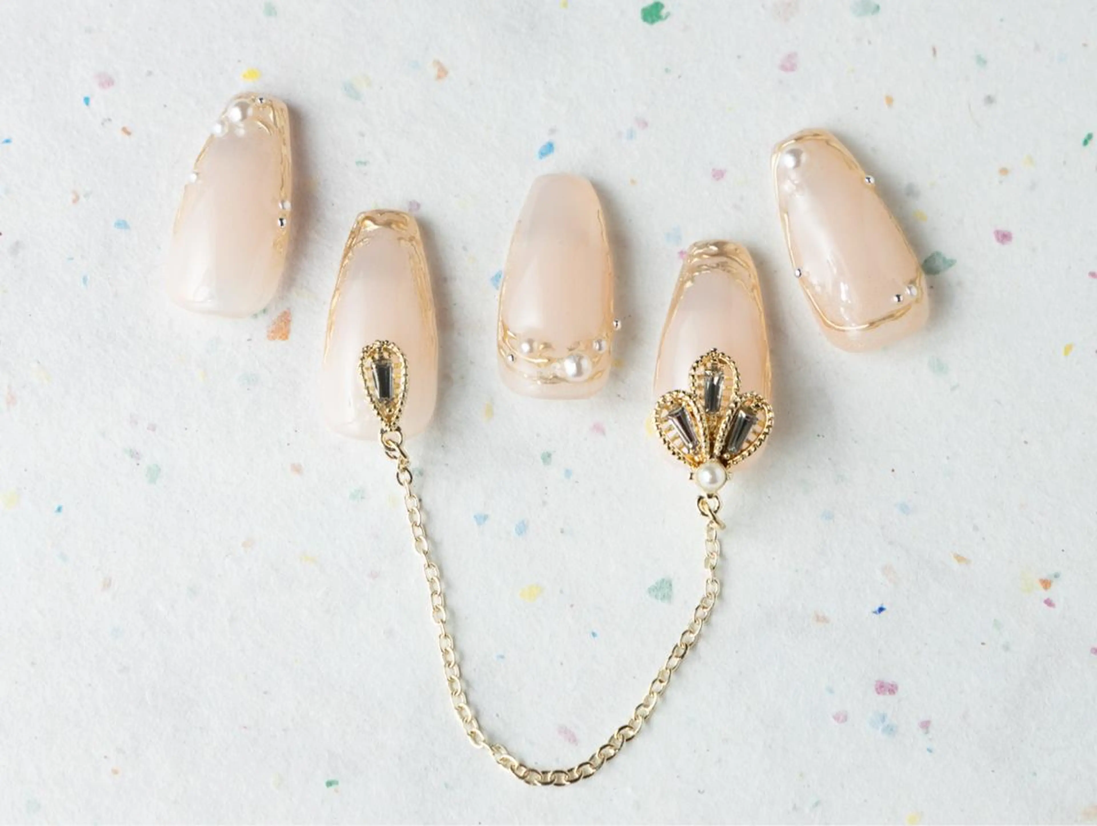 セミロング Nail NaNaのネイルデザイン