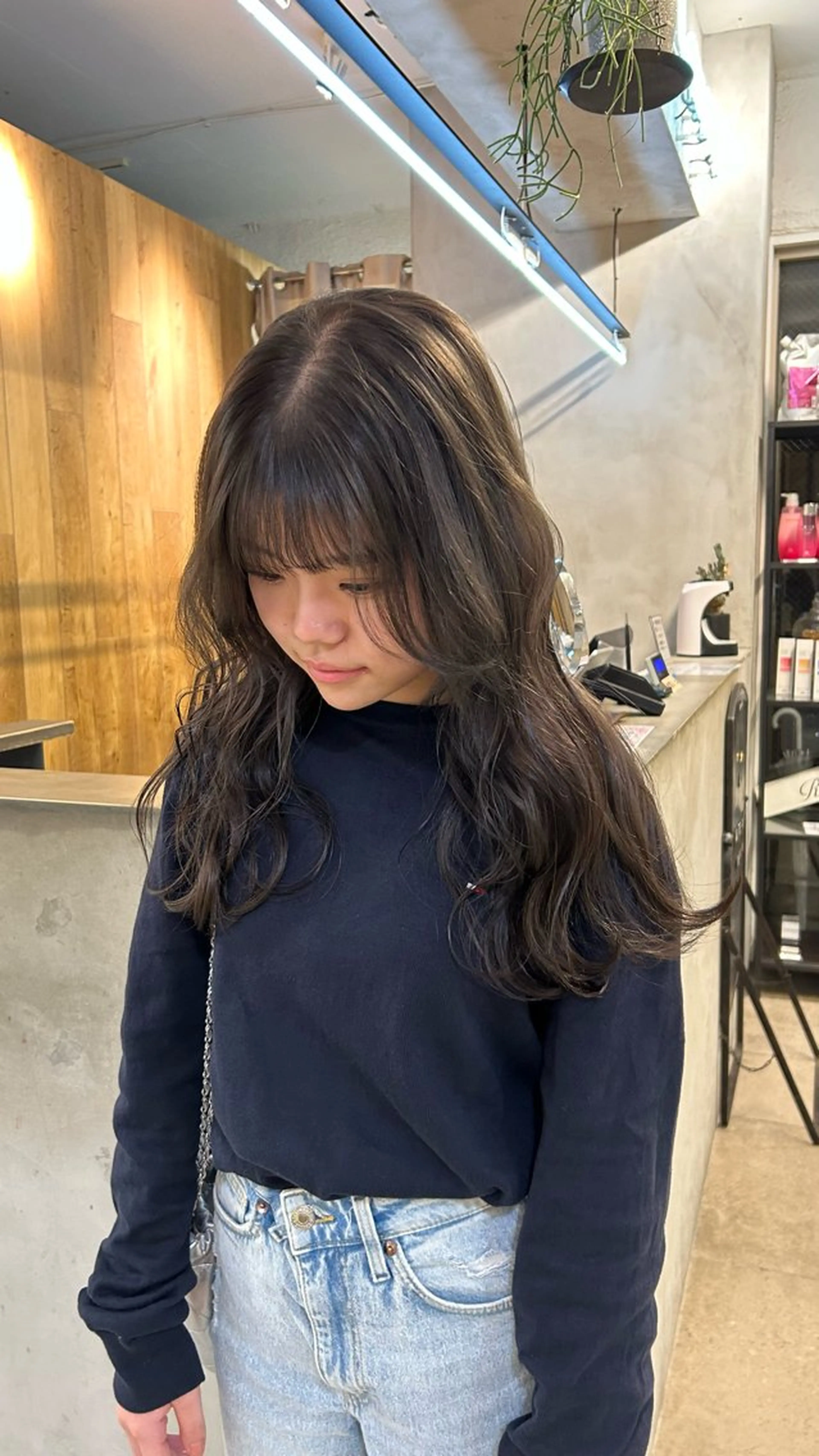 セミロング カラー オリーブグレー カット ヘアカラー じゅわっと暖色カラー 🍊Moemiのヘアスタイル