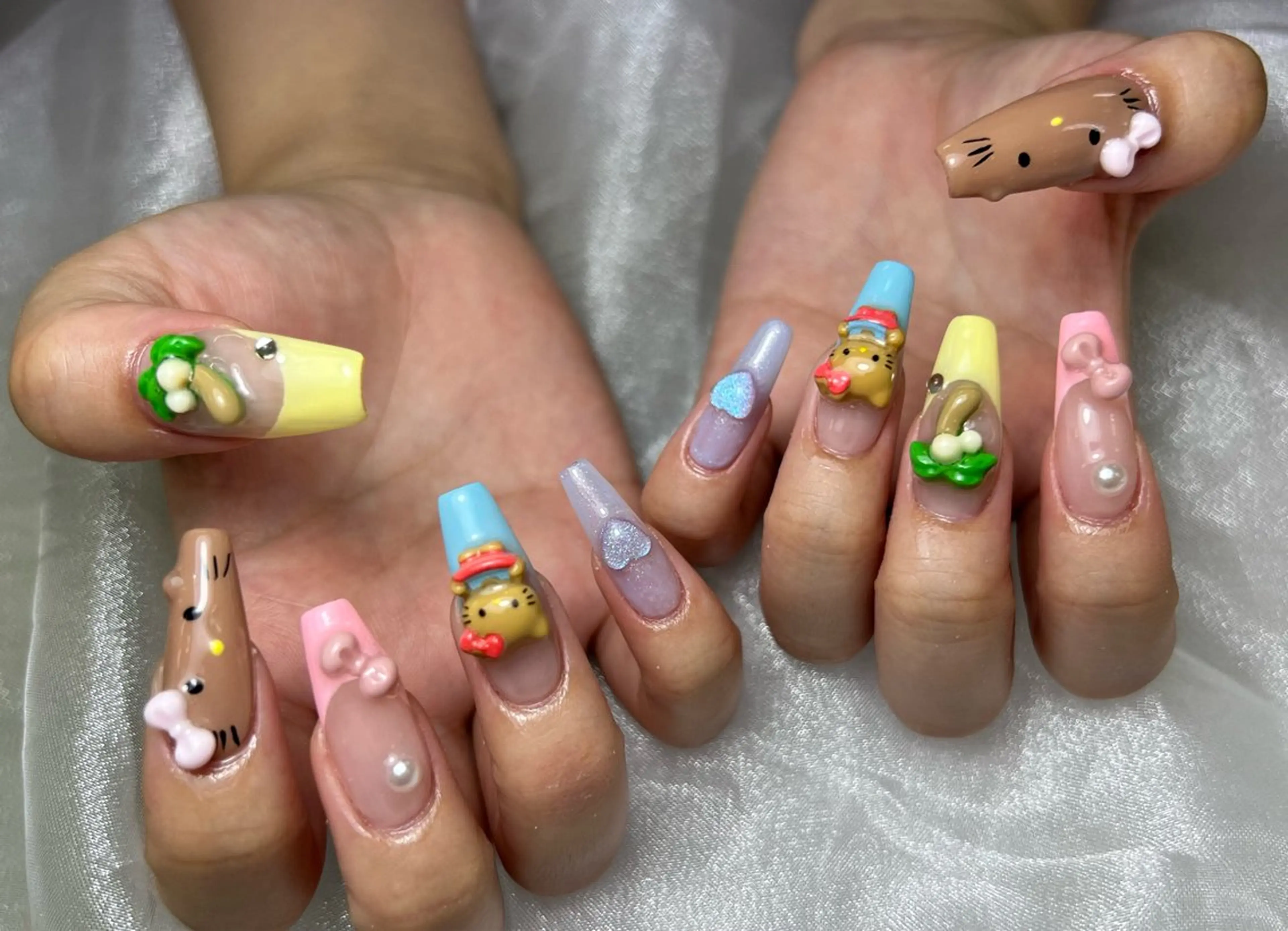 ネイル ハンドネイル Mana‪ ‪·͜· ❤︎‬のネイルデザイン