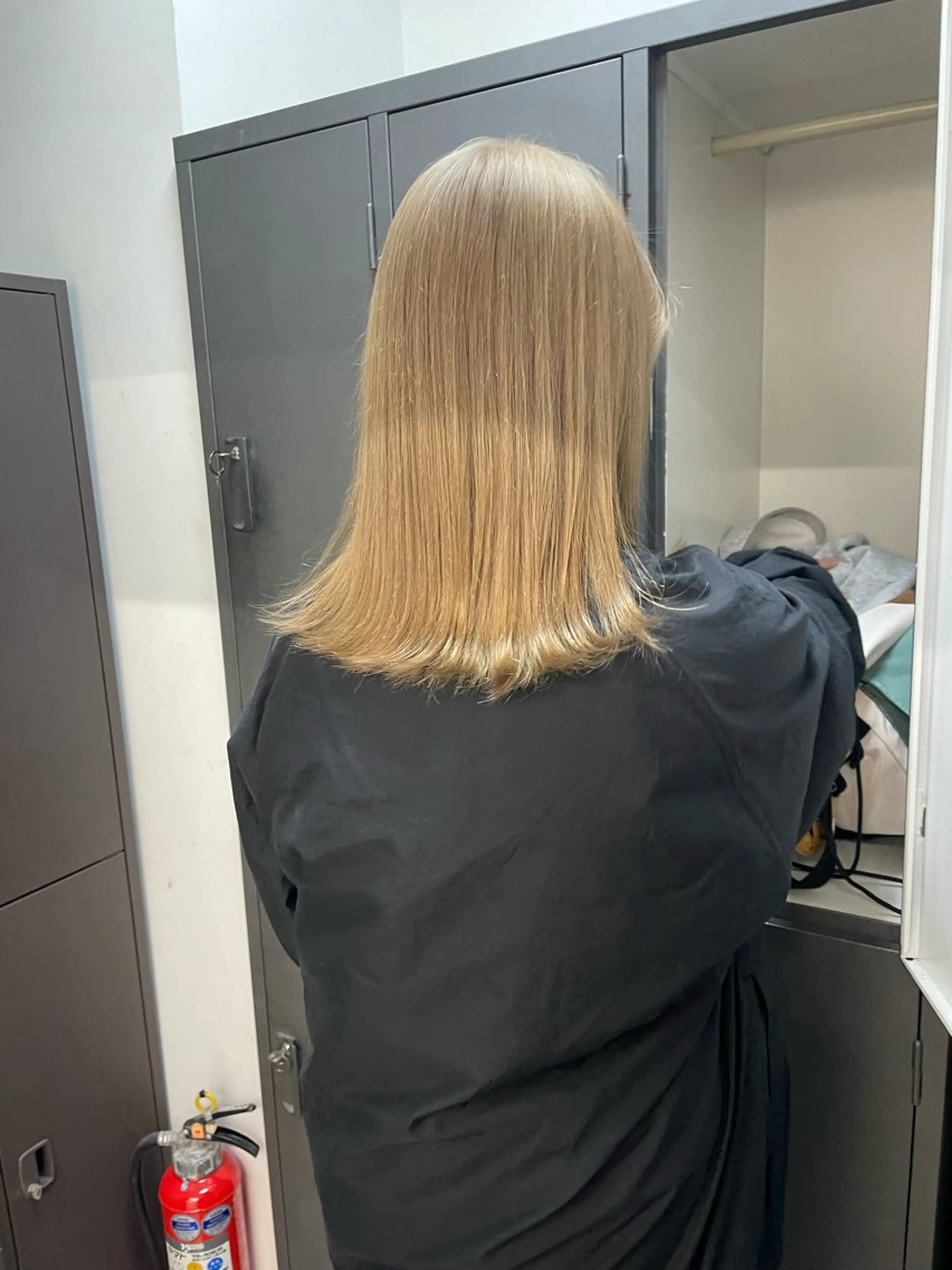 ミディアム カラー ヘアカラー トリートメント カットモデル/ ハイトーン/ゆうあのヘアスタイル