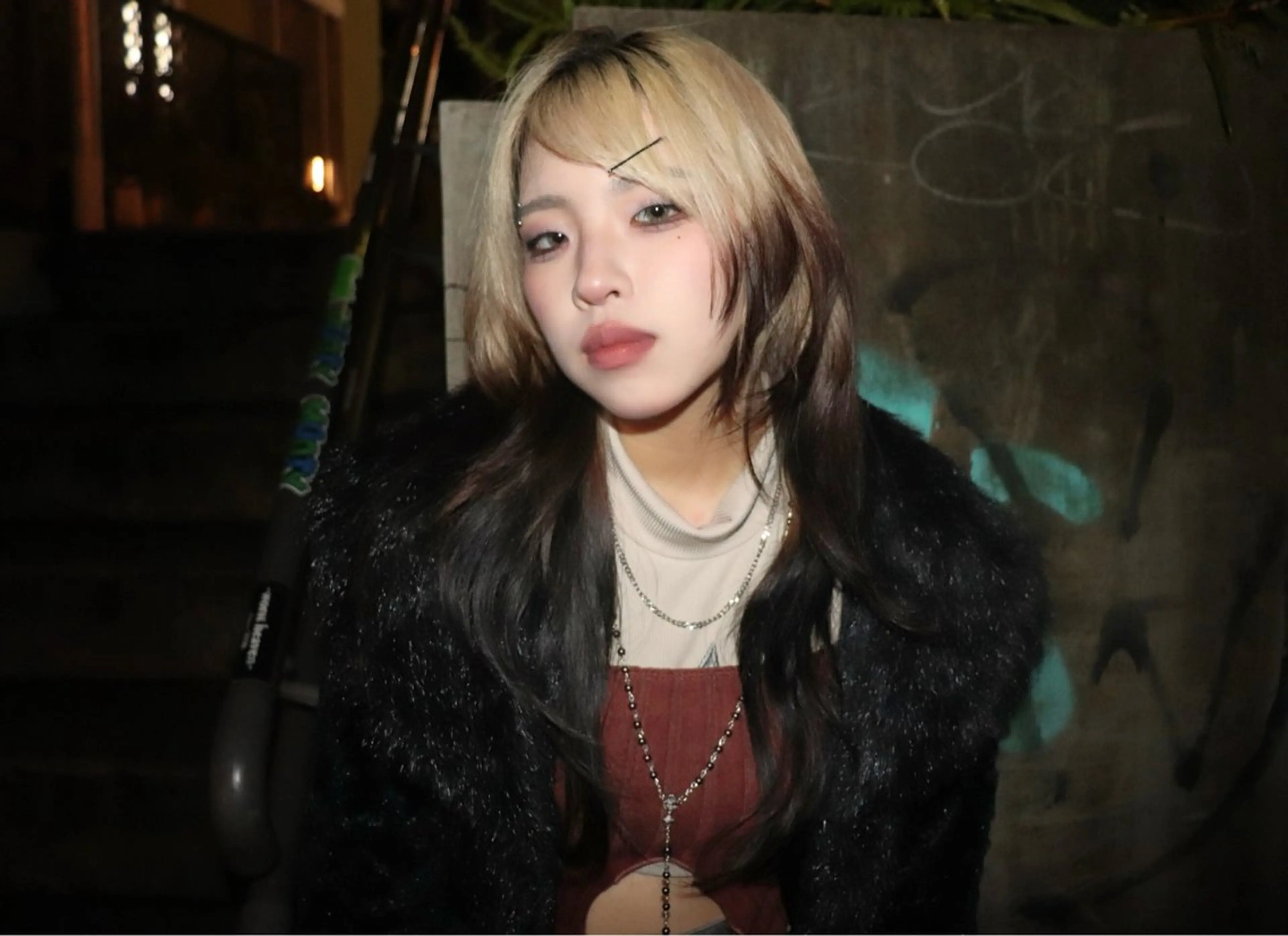 セミロング カラー ヘアアレンジ ヘアカラー @kyoniyy KYONIのヘアスタイル