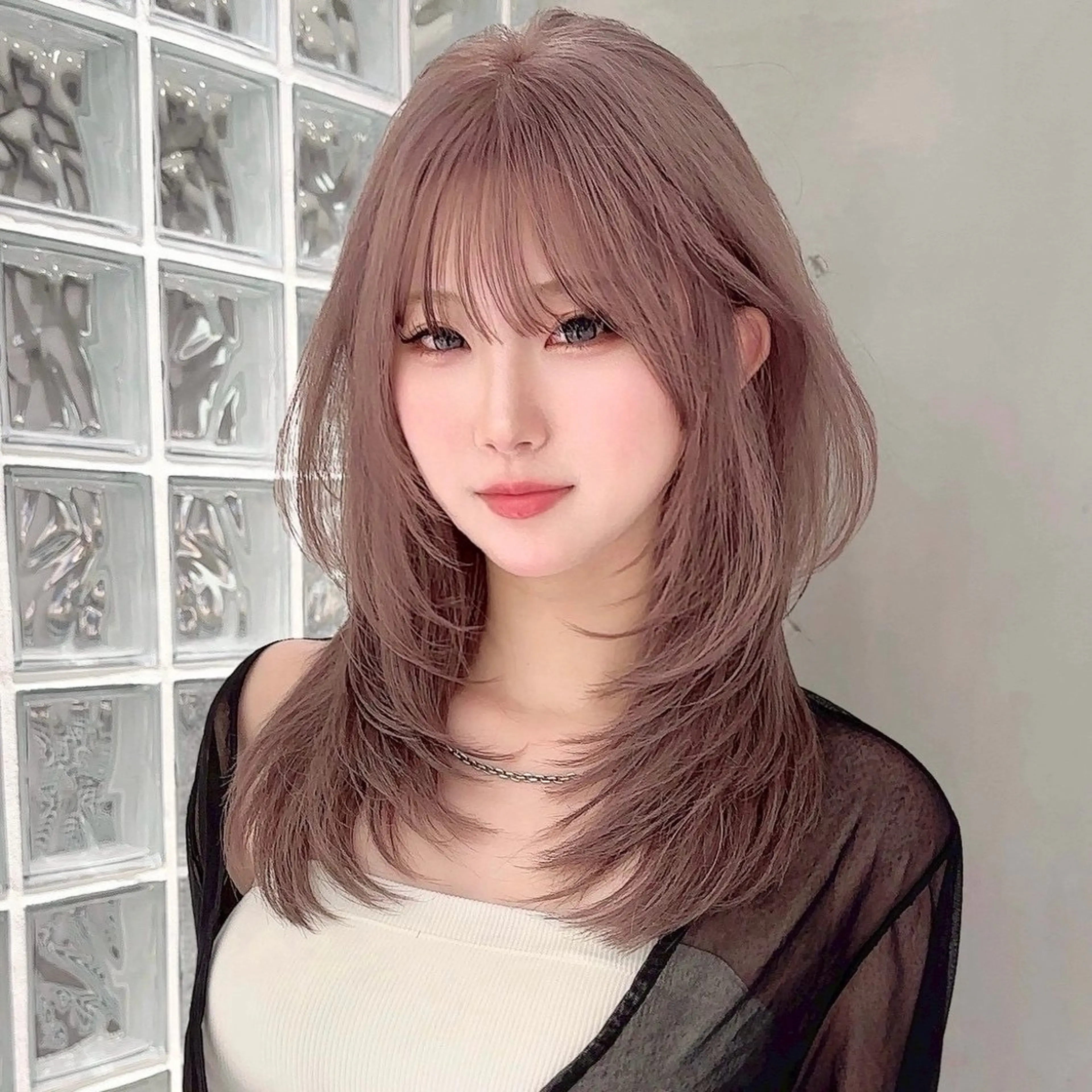 セミロング カラー ハイトーンカラー レイヤーカット ハイトーン/水素 honoka🌺のヘアスタイル