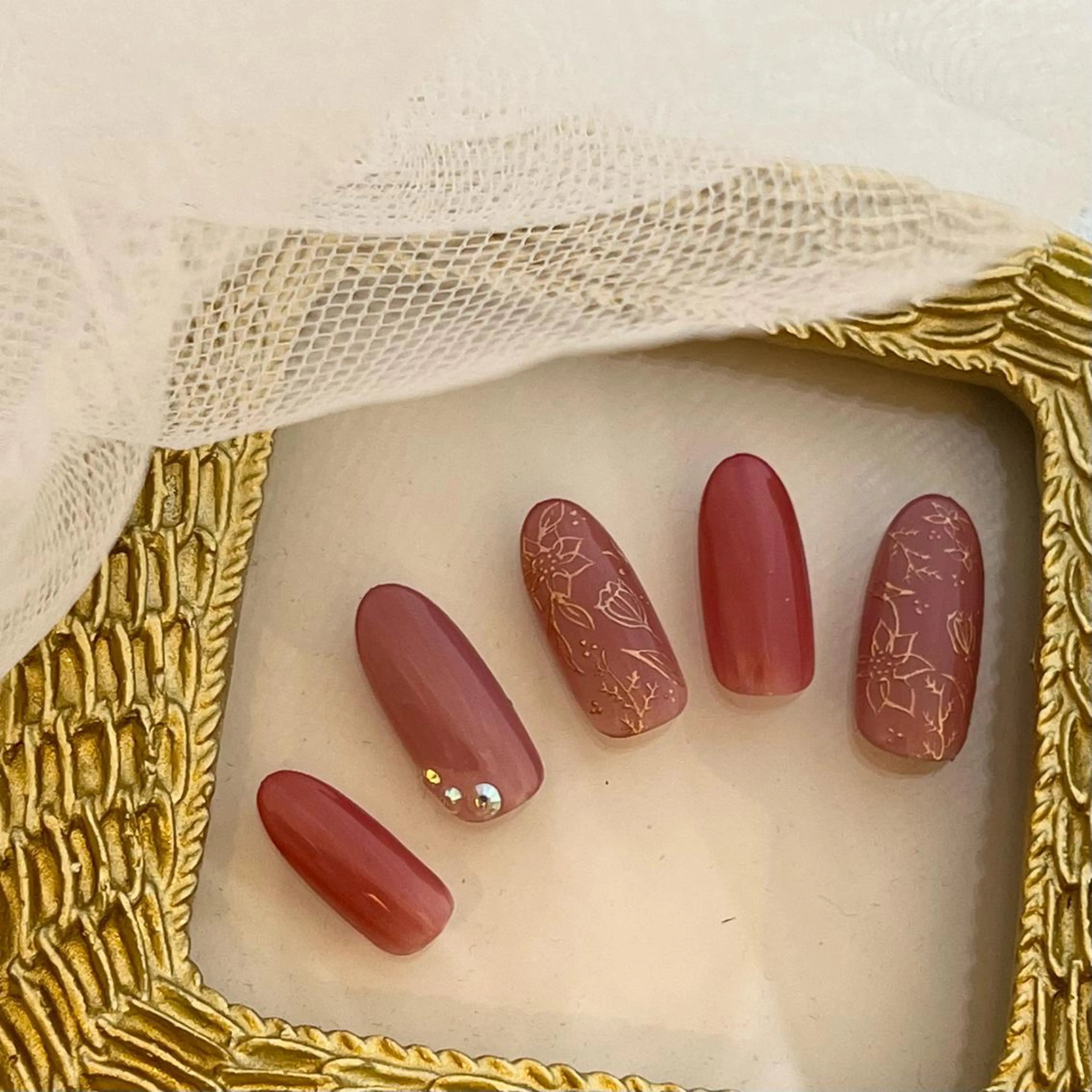 ネイル アートネイル 藤本 楓のネイルデザイン