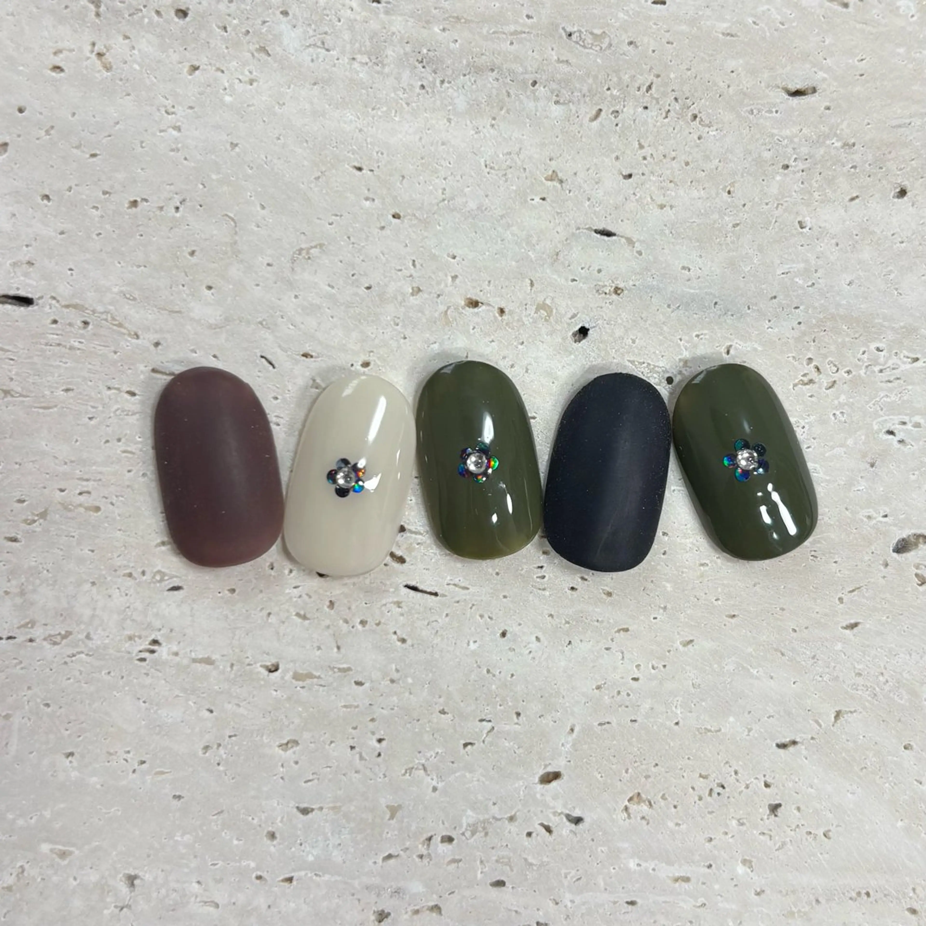 ネイル SOL maiのネイルデザイン