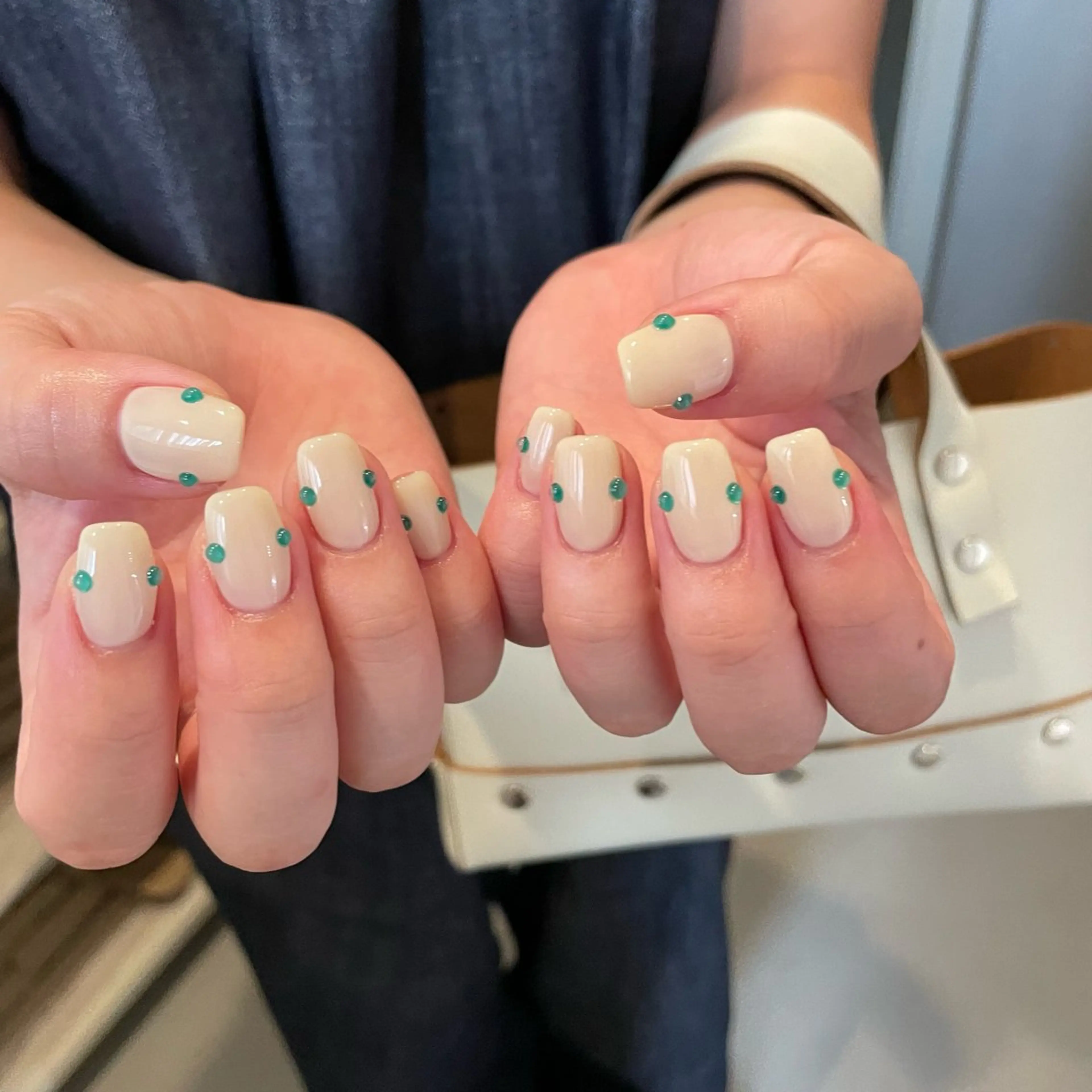 ネイル ハンドネイル roof nailのネイルデザイン